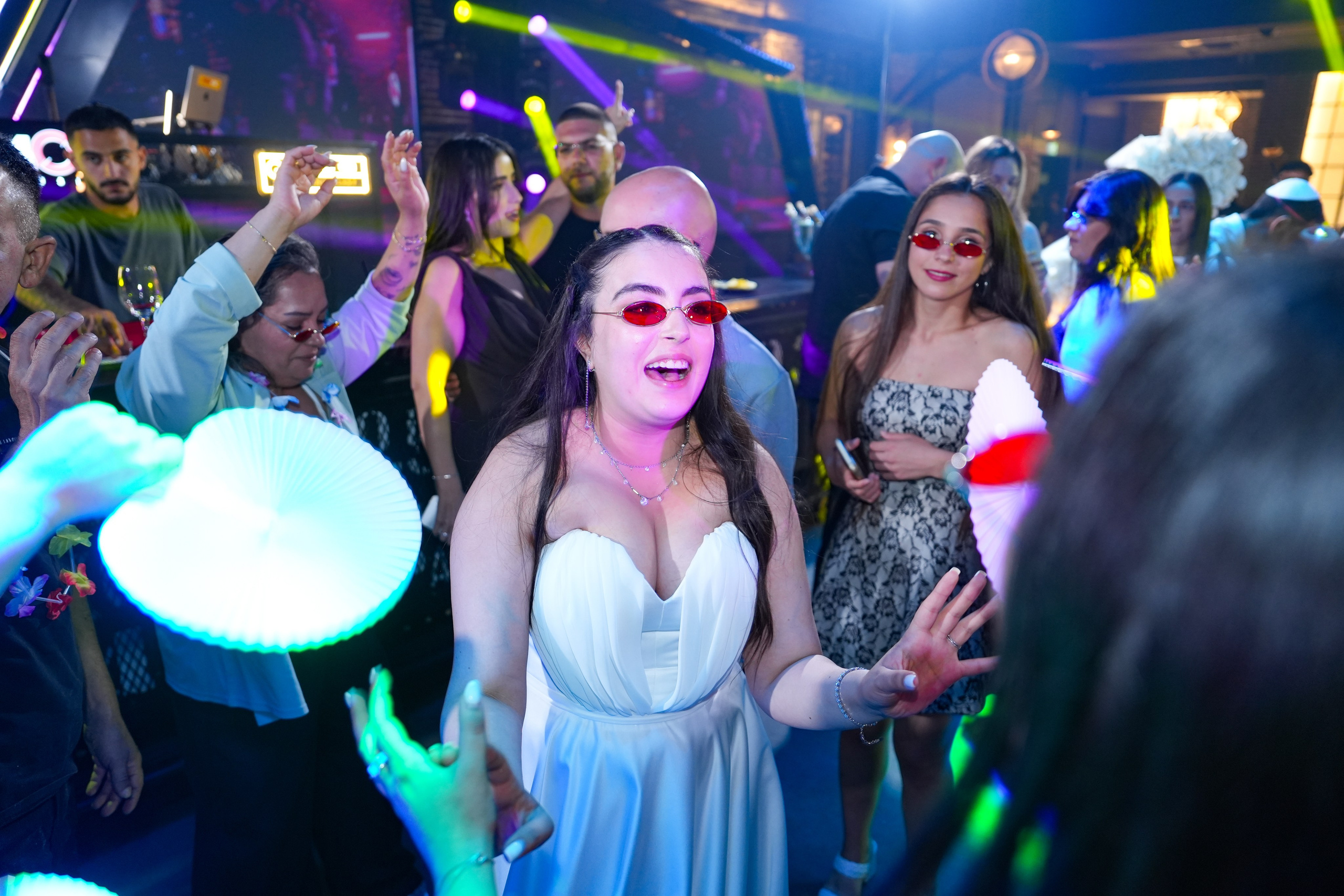 The Party. לופו צלמים — צילום חתונות ואירועים