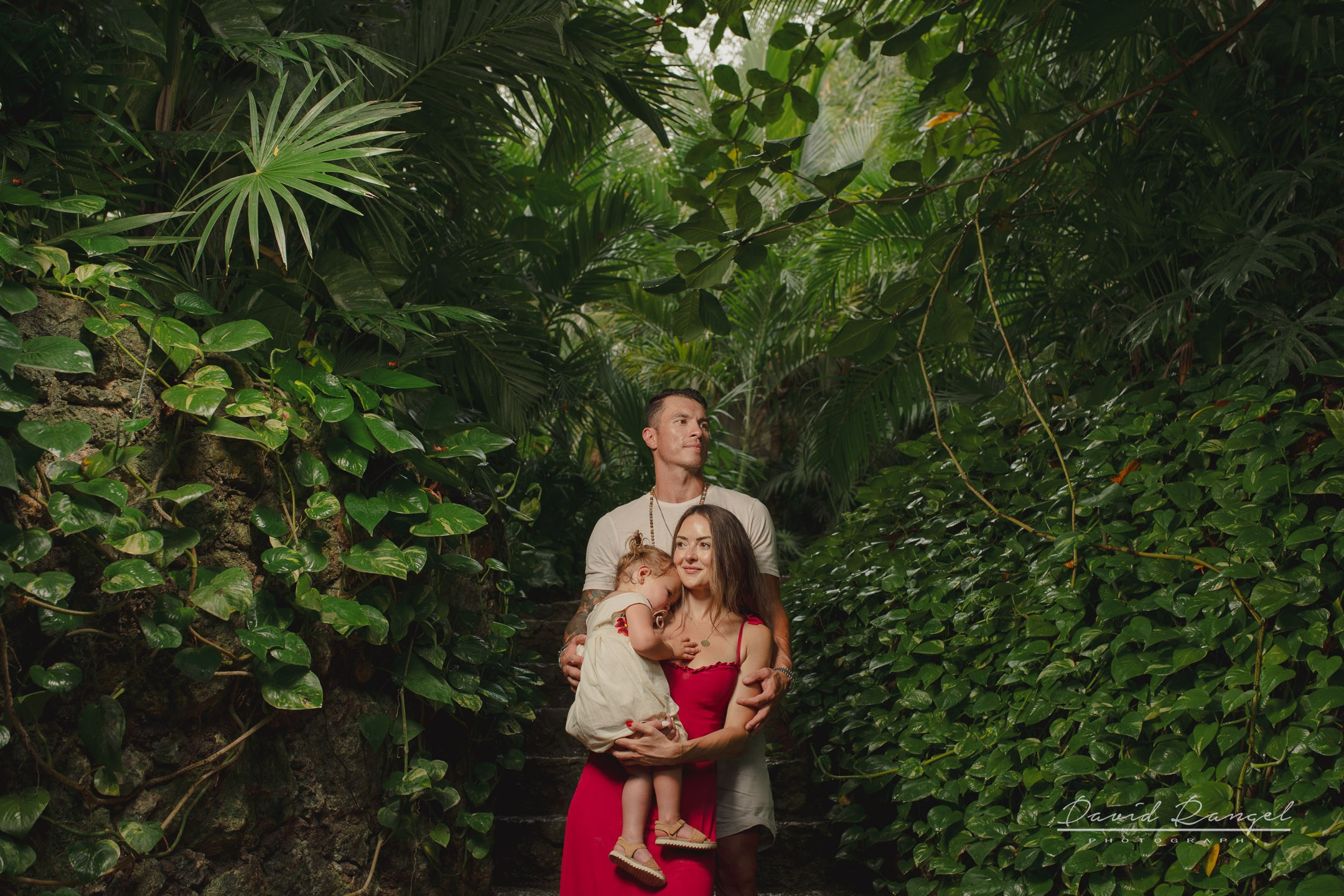 Family & Life Style Portfolio. Destination wedding photographer based in Cancun and Riviera Maya with service worldwide