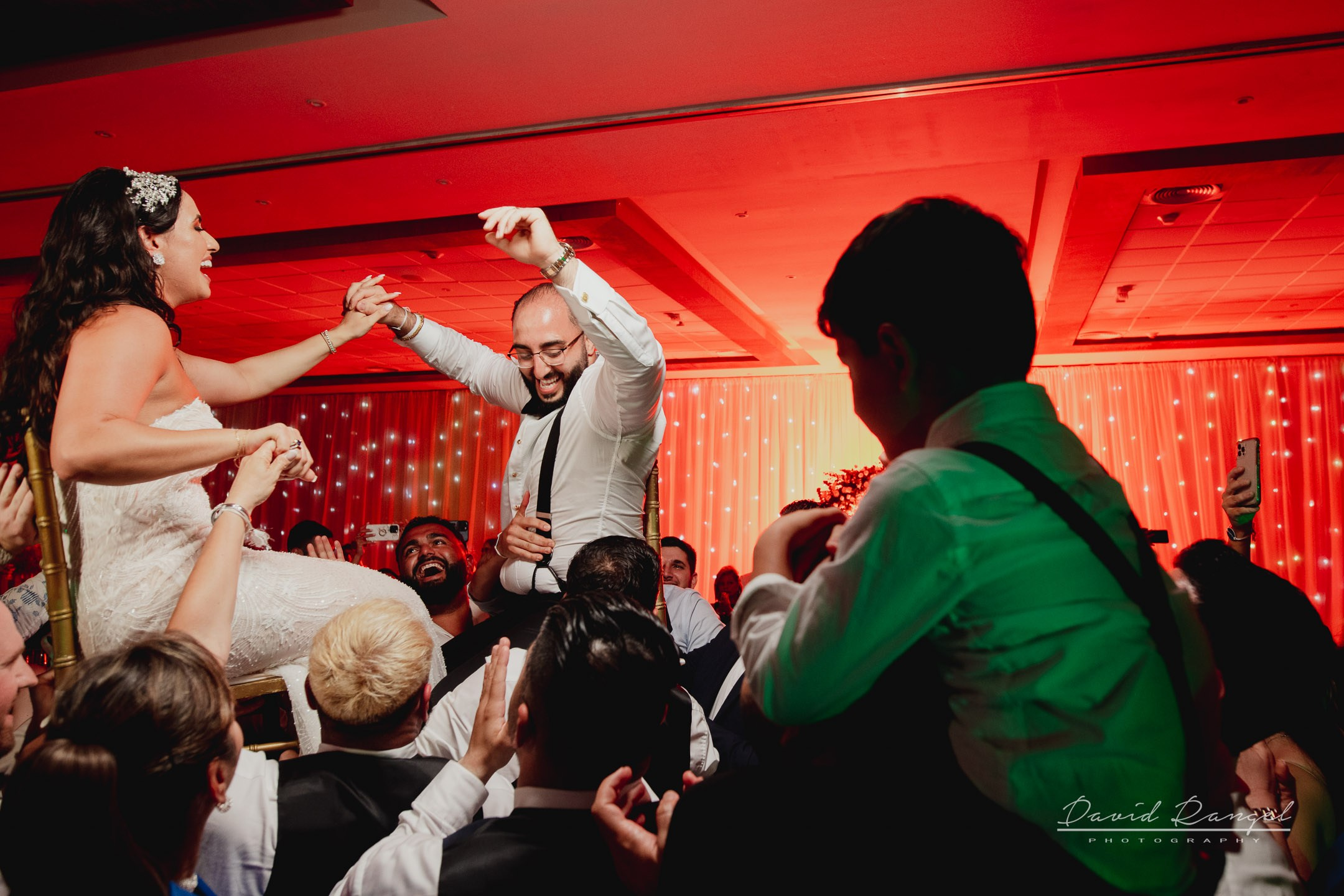 Classic Weddings. Destination wedding photographer based in Cancun and Riviera Maya with service worldwide