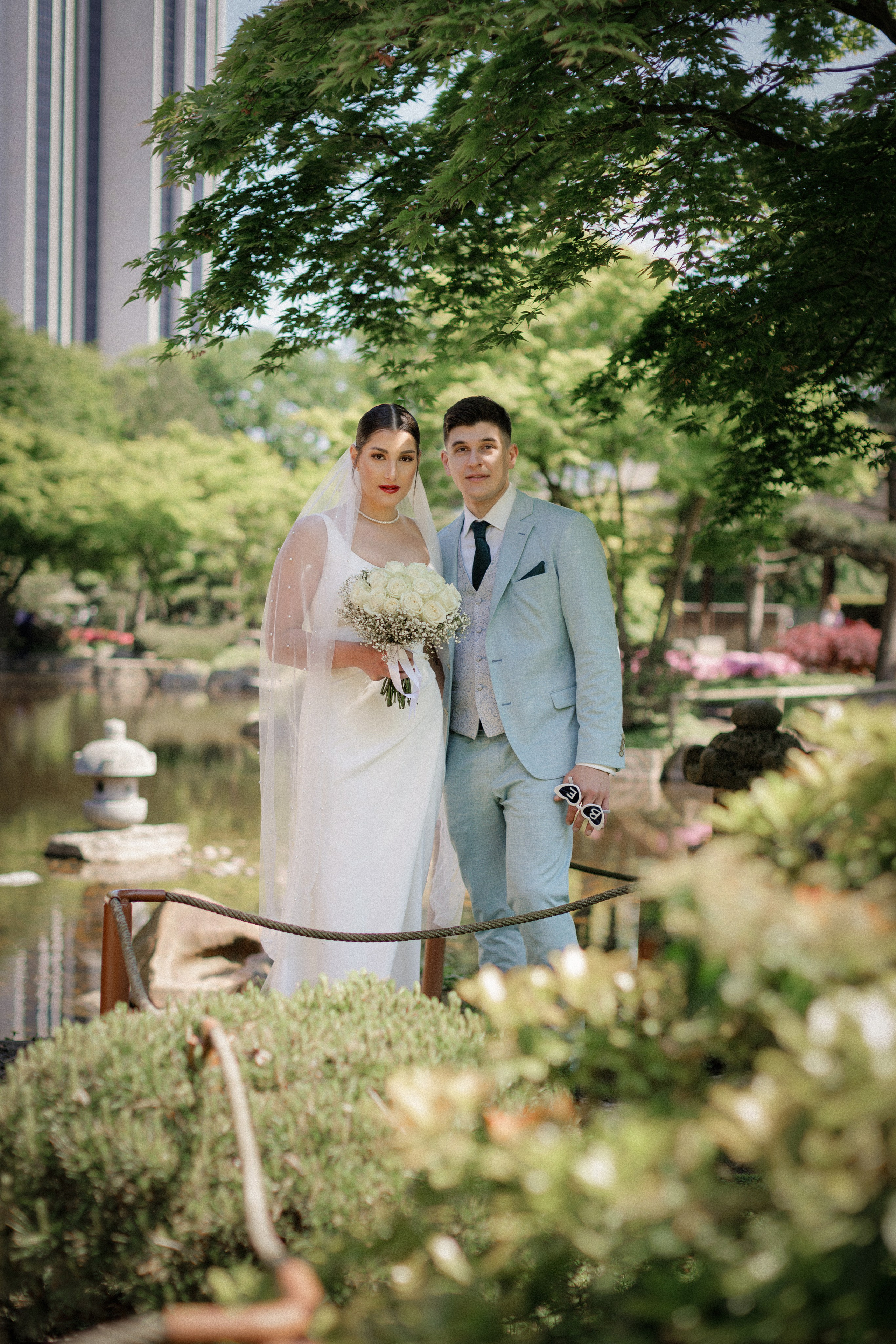 Natürliche Hochzeitsfotografie im Planten un Blomen | Hamburgs grüne Oase. Hochzeitsfotograf und Hochzeitsvideograf aus Hamburg | Roka21Film