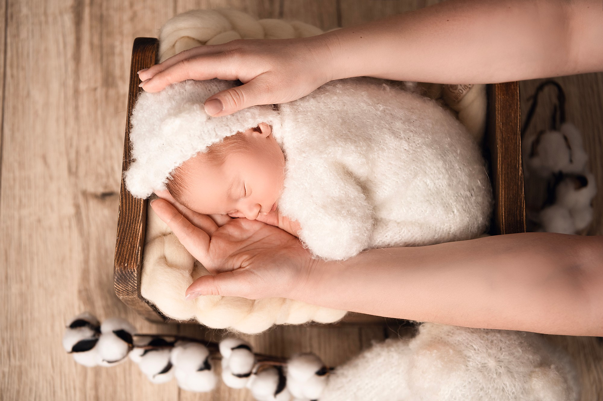 Sesja newborn. VideofotKA.pl