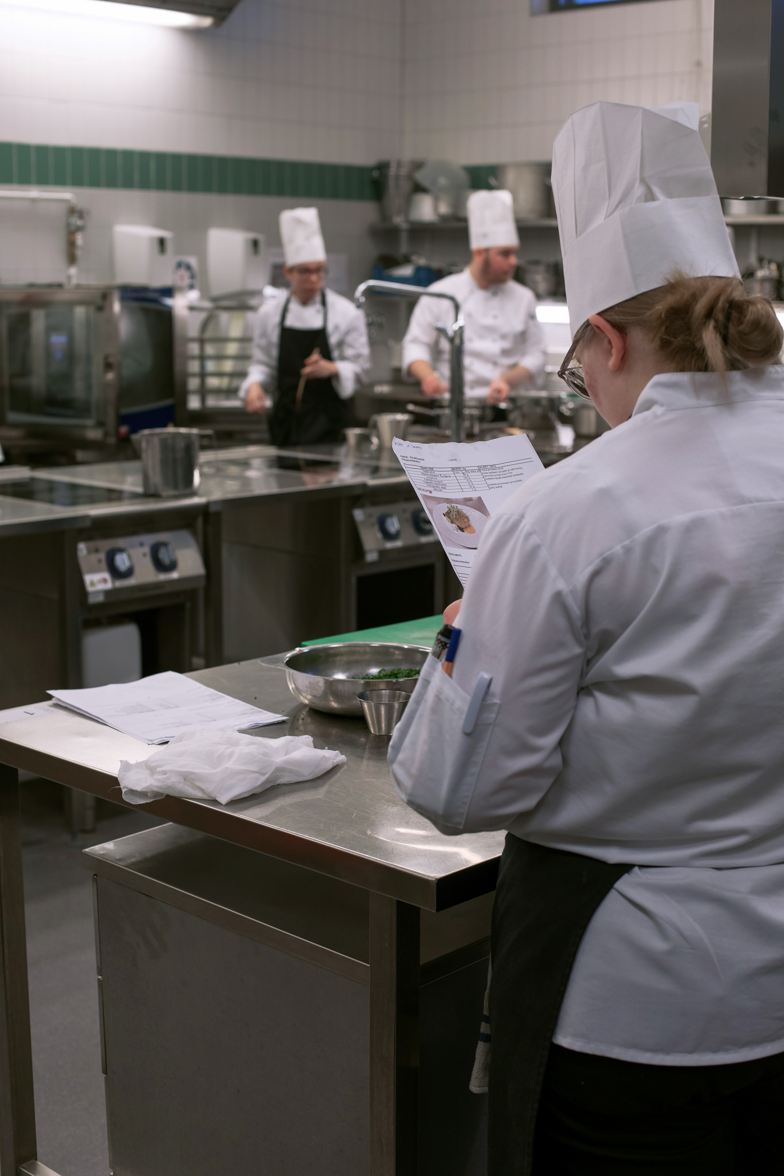 Повар и официант. Екатерина Мансур Портретный фотограф в Финляндии (Хельсинки и Уусима)