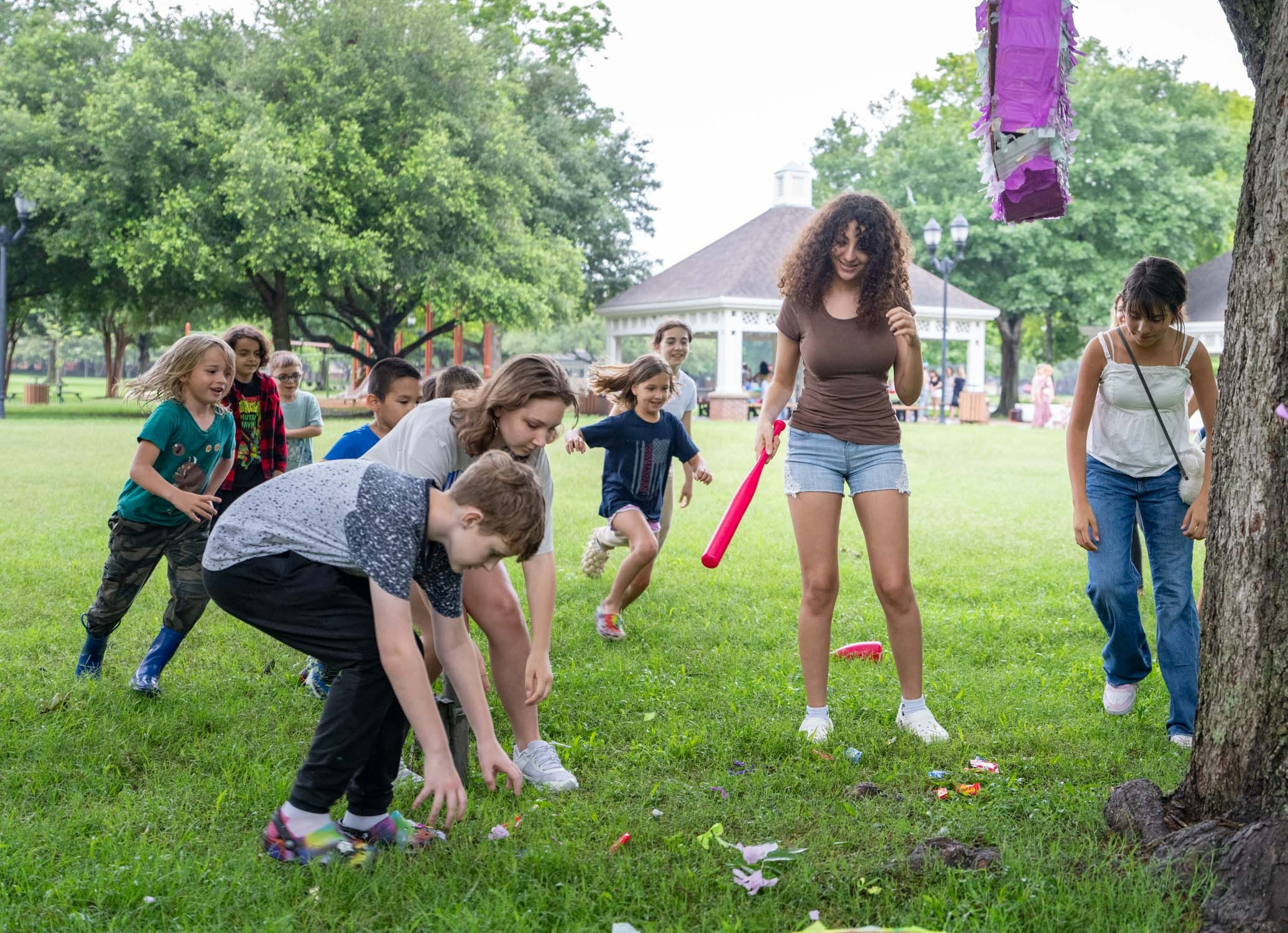 Easter picnic. Photographer Irina Kozhemyakina. Houston