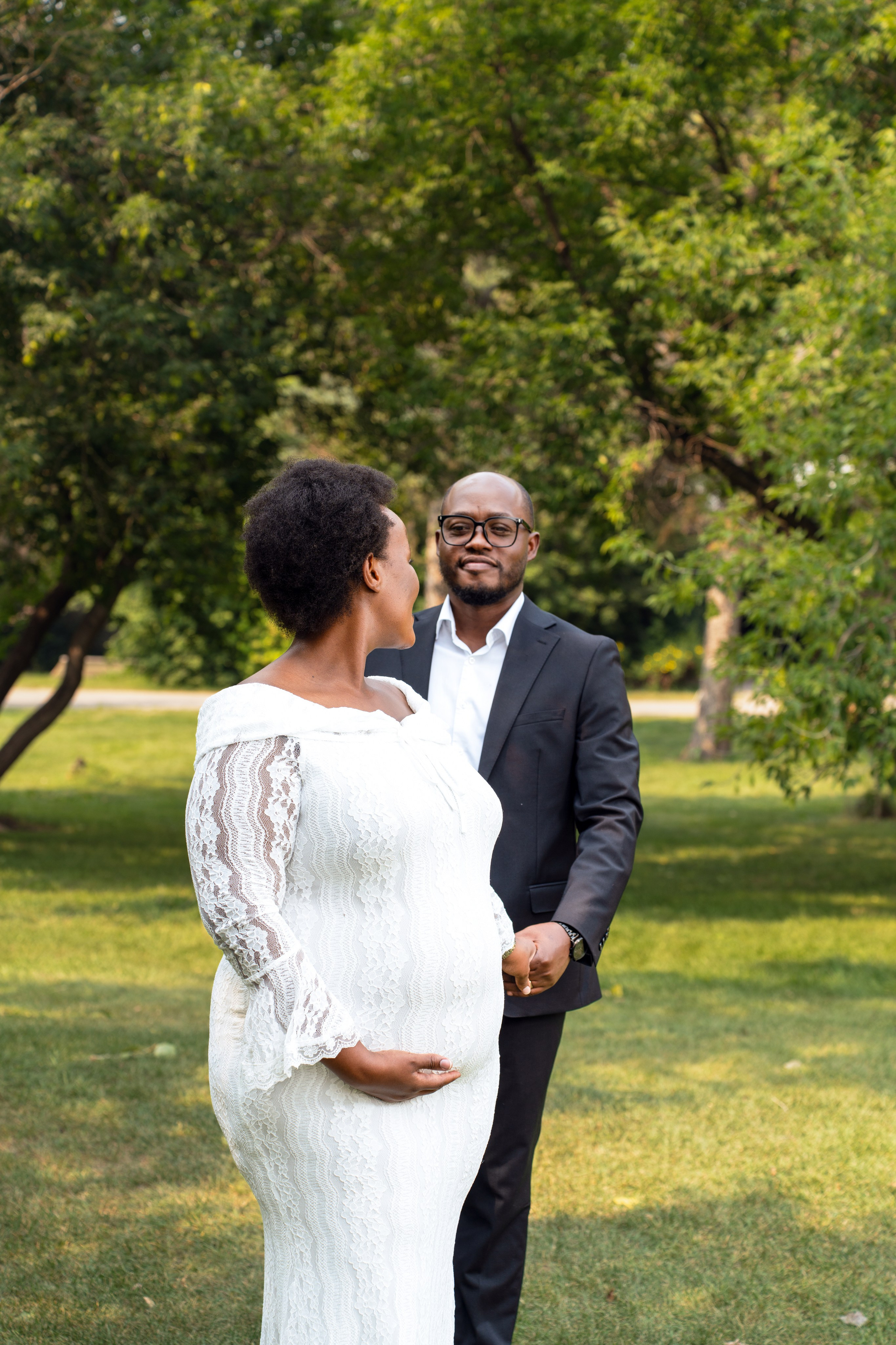 Grâce’s Maternity Session. Engagement, Wedding & Family Photographer in Calgary | allo Photography