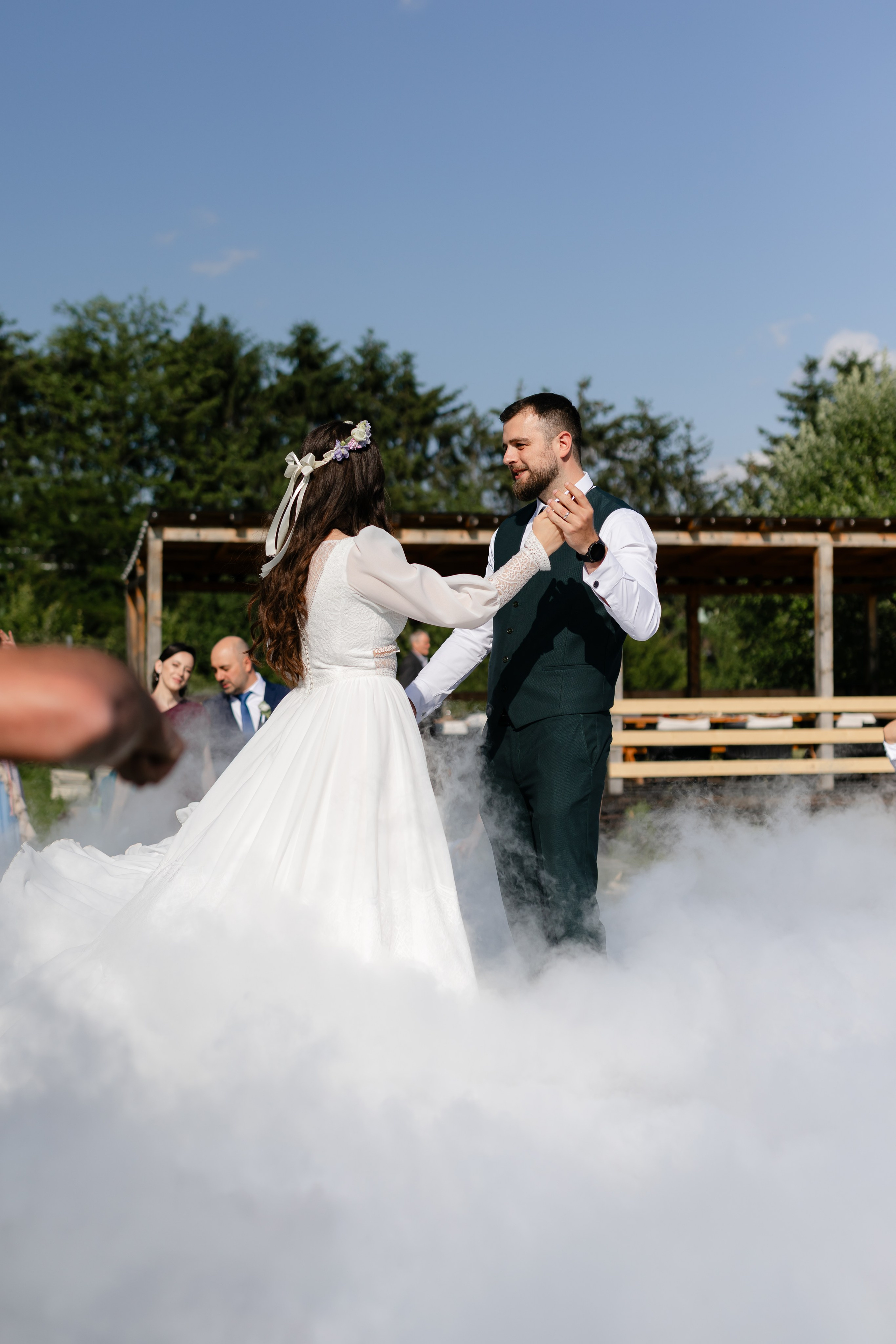 Flori & Cosmin. Main