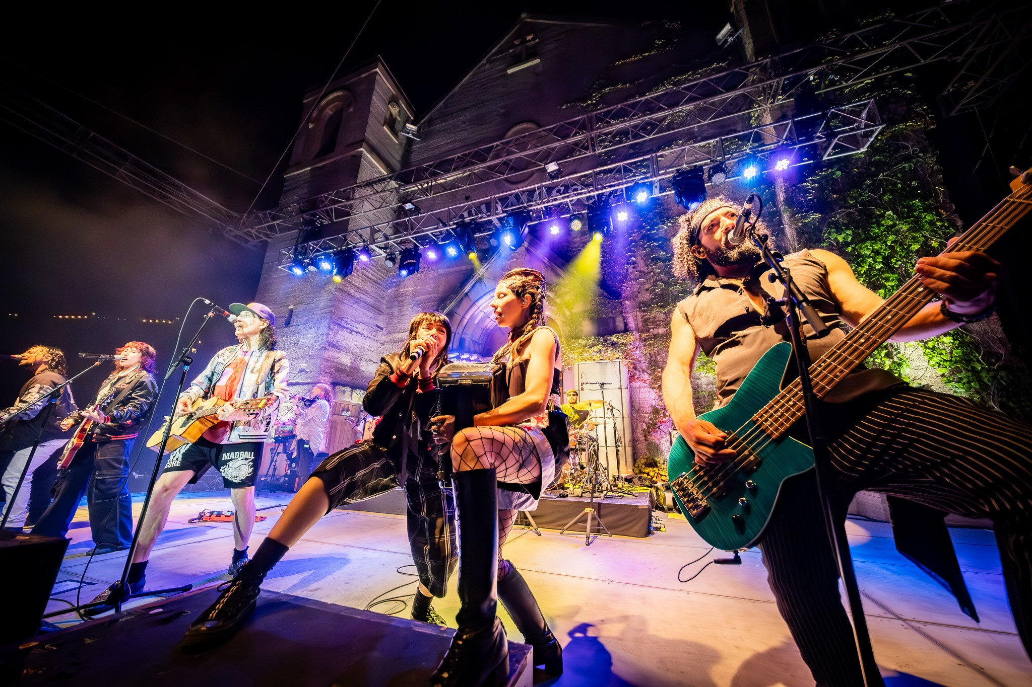 GOGOL BORDELLO / SARATOGA / CA. Reportage concert portrait photography in the San Francisco Bay Area