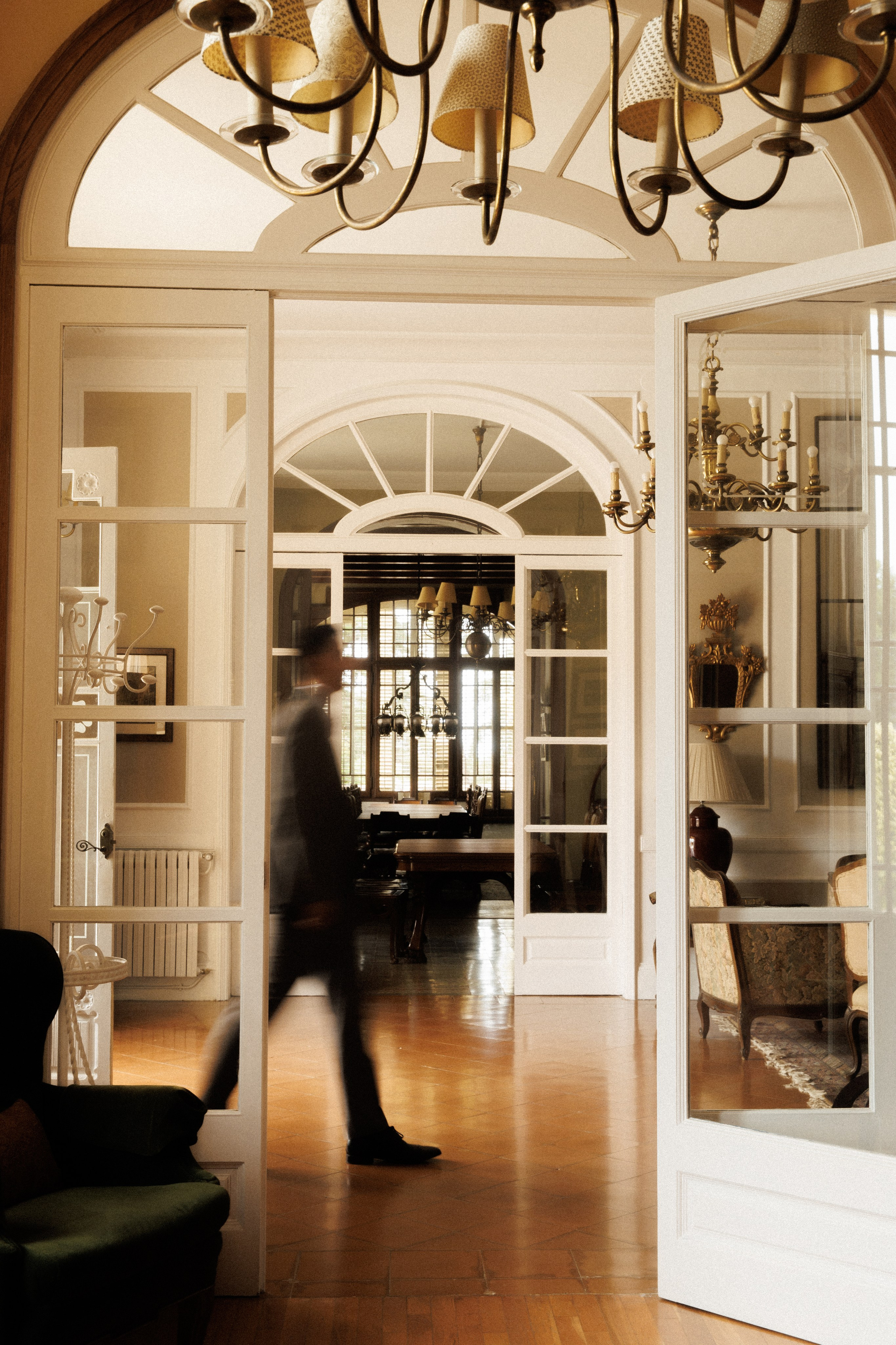 Kylie & Andrew. Villa Blanca. Paola wedding photographer / videographer in Barcelona