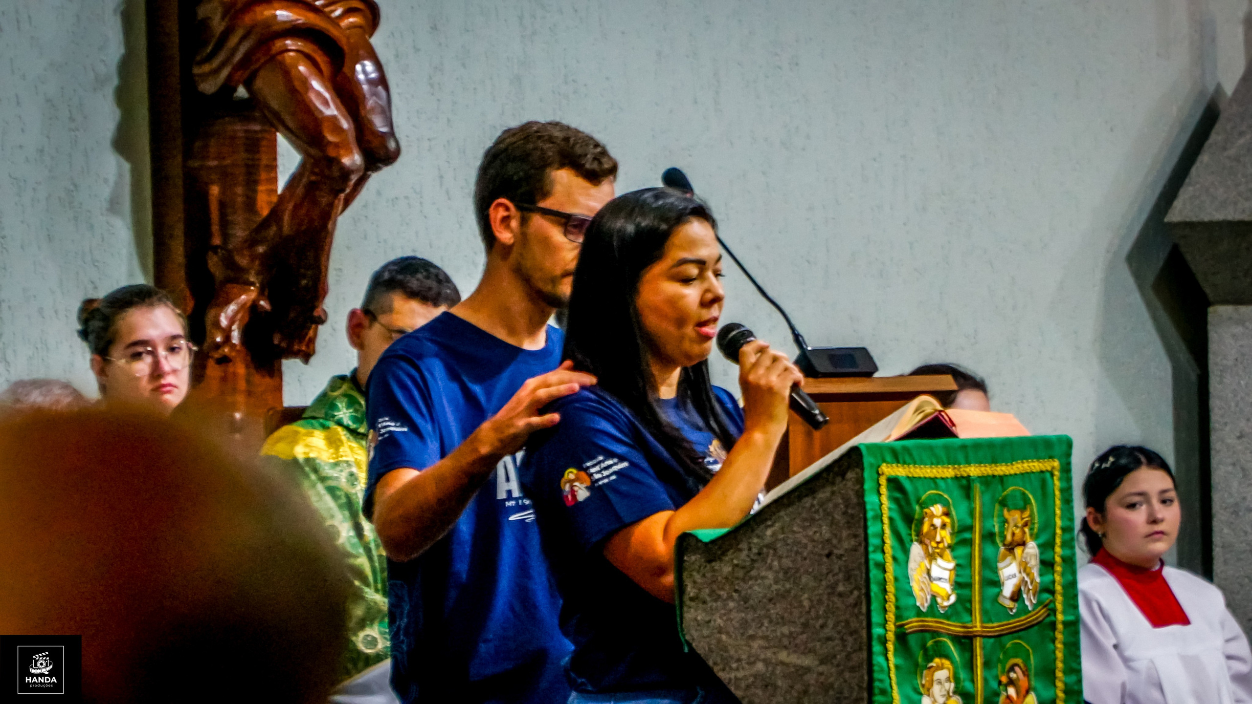 Acampamento Casais. Handa Produções