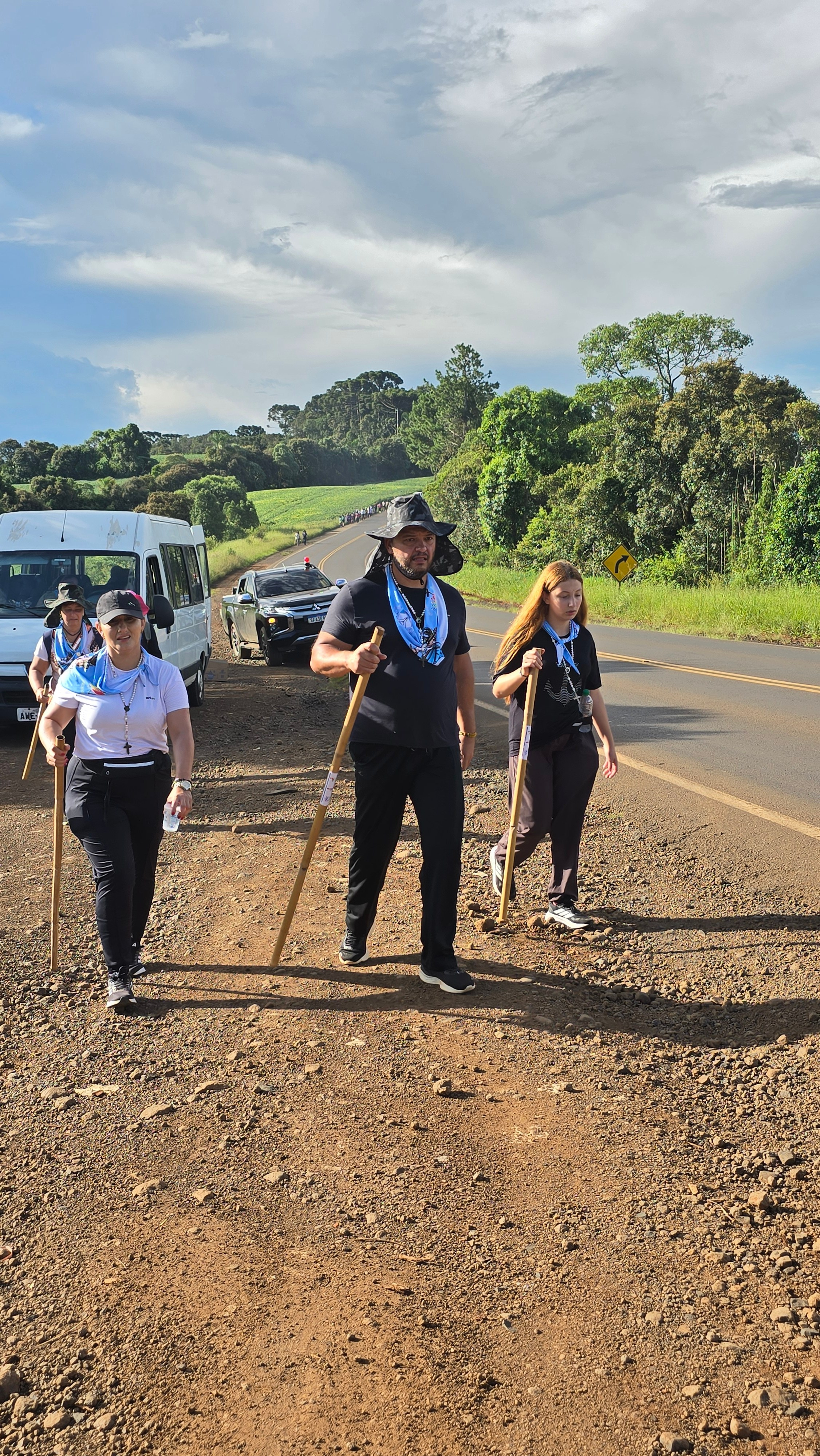 Peregrinação Nossa Senhora de Belém. Handa Produções
