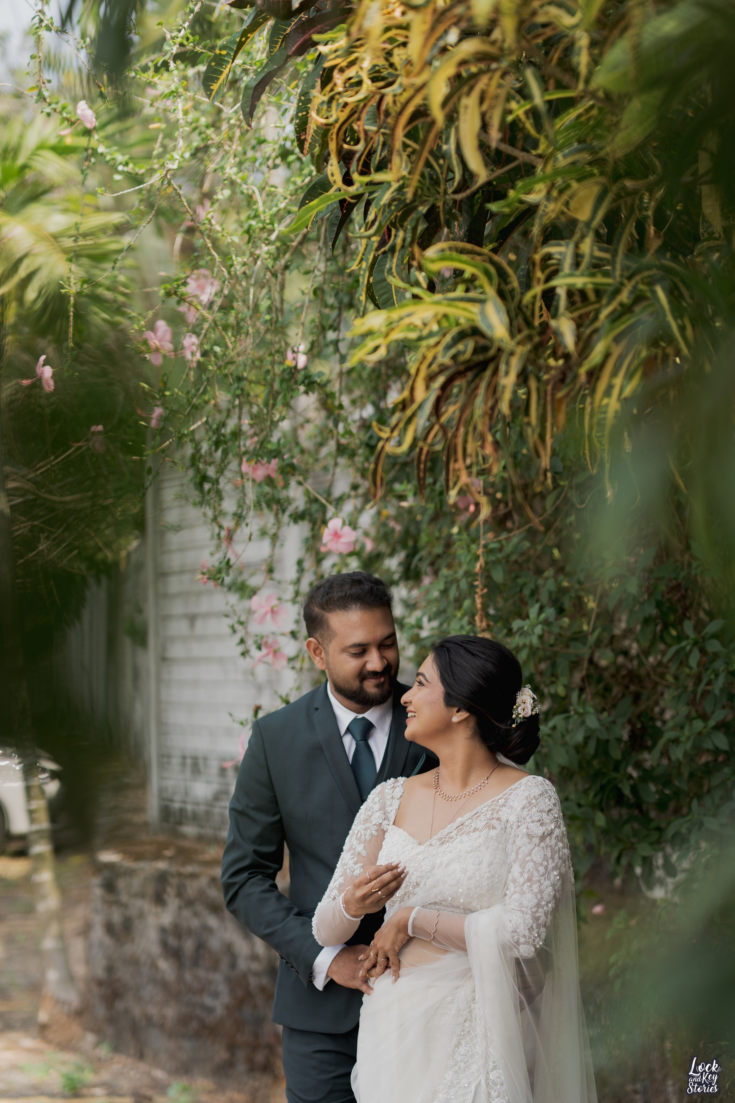 Soniya & Nithin Christian Wedding Photography | Faith-Filled Moments by The Lock and Key Stories. The Lock And Key Stories