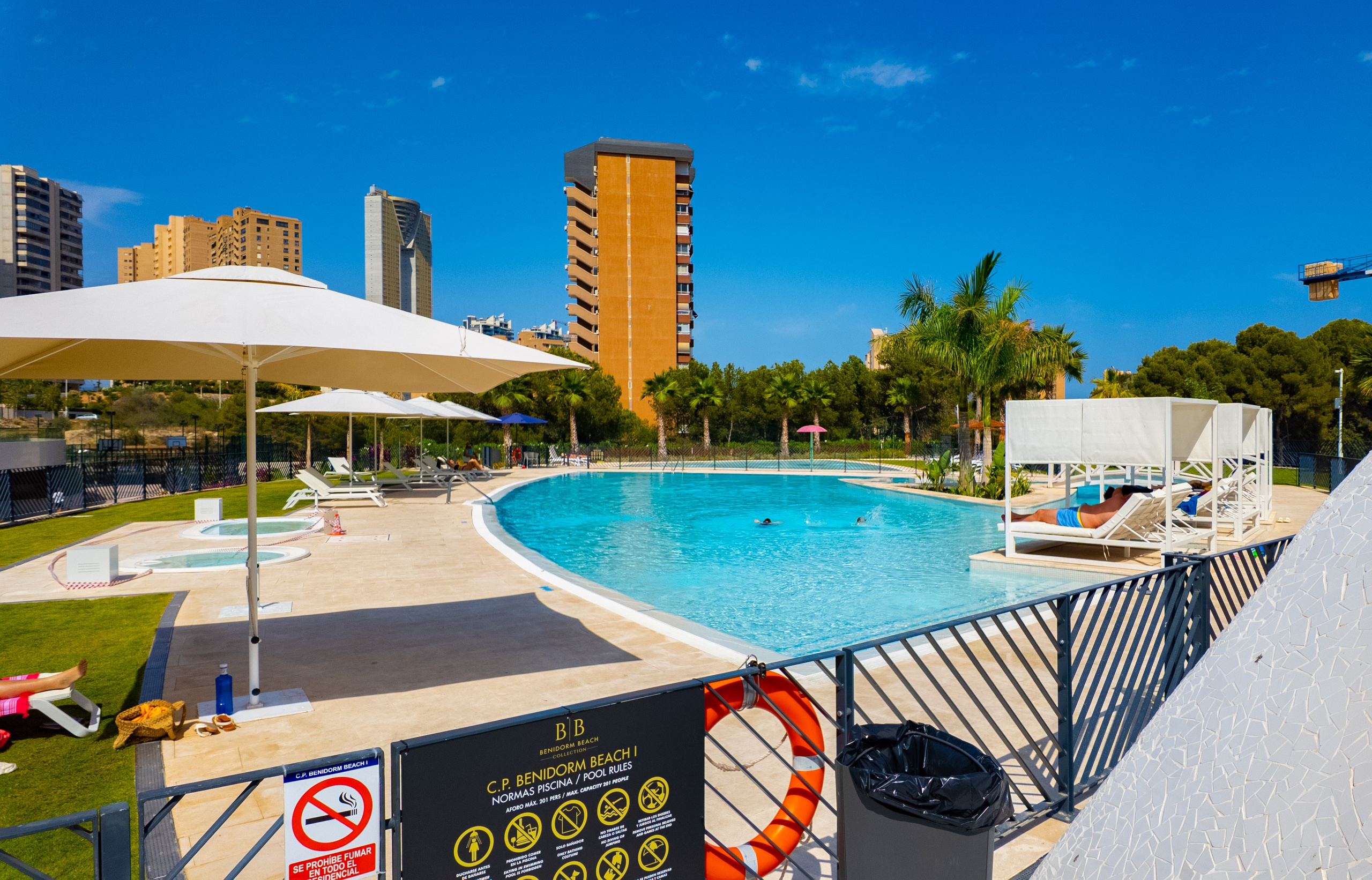 Benidorm. Baby Beast