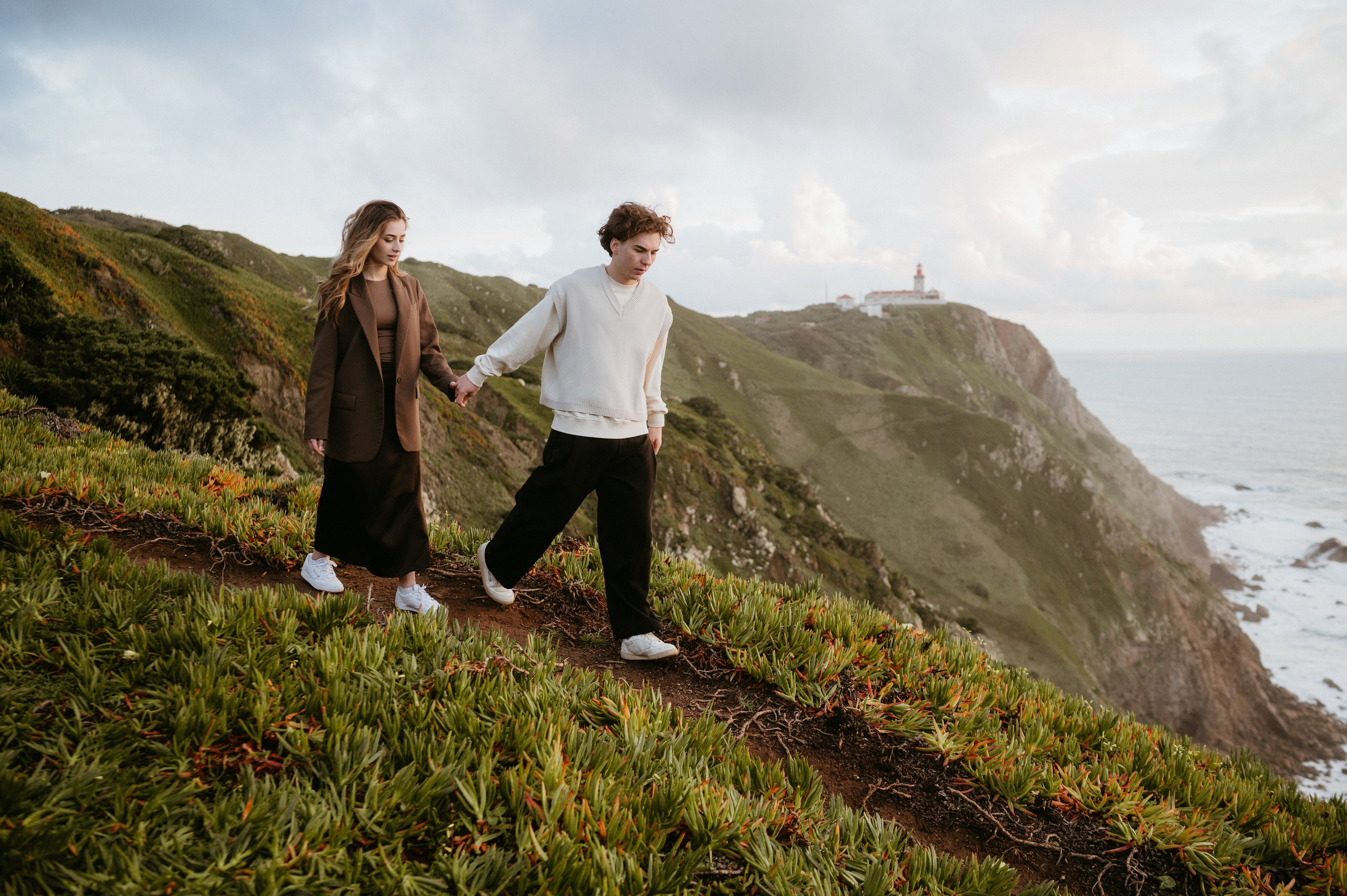 Praia da Ursa – ședință foto de cuplu într-un loc magic din Portugalia. Valentin Melen — wedding photographer