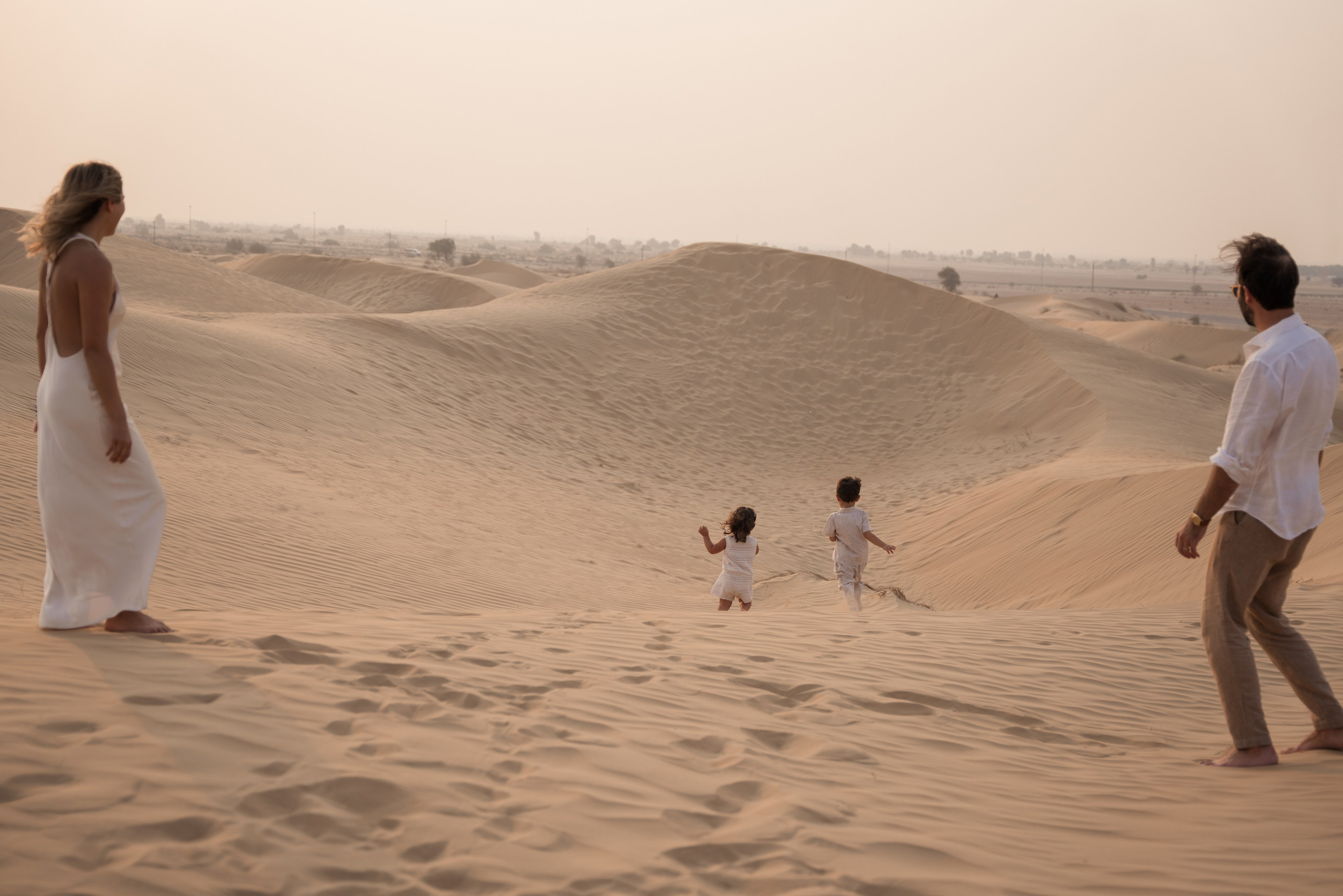 Sun, sand & family. Angela Iakovleva — Family Photographer in Dubai