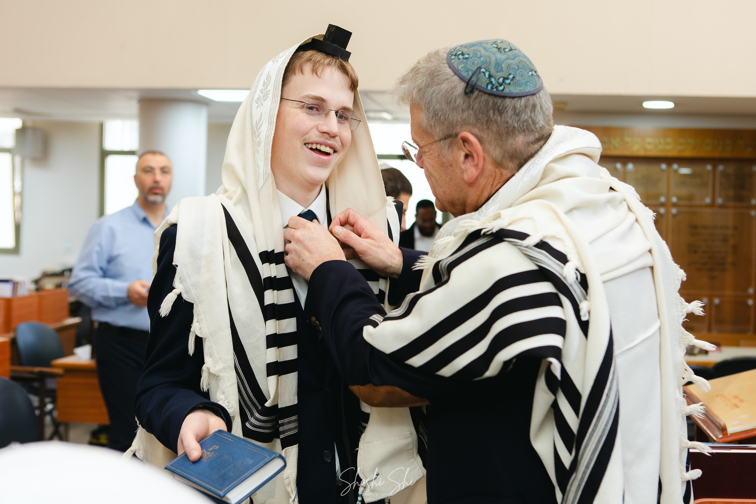 BRIT TWINS. Https://shi-photo.com/