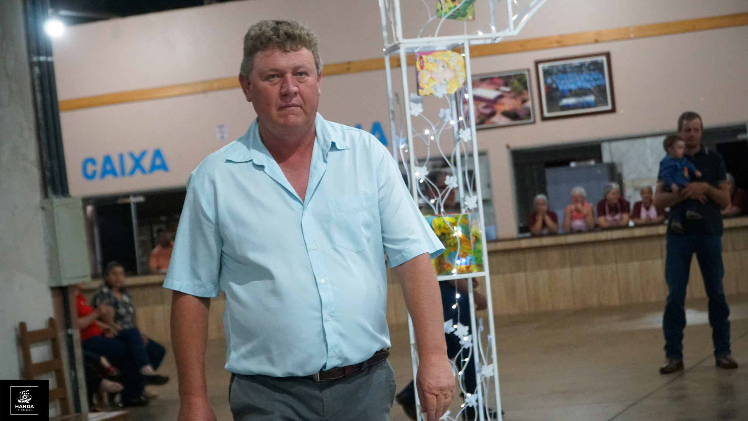 Noite autógrafos colégio Aurélio Buarque de Holanda. Handa Produções