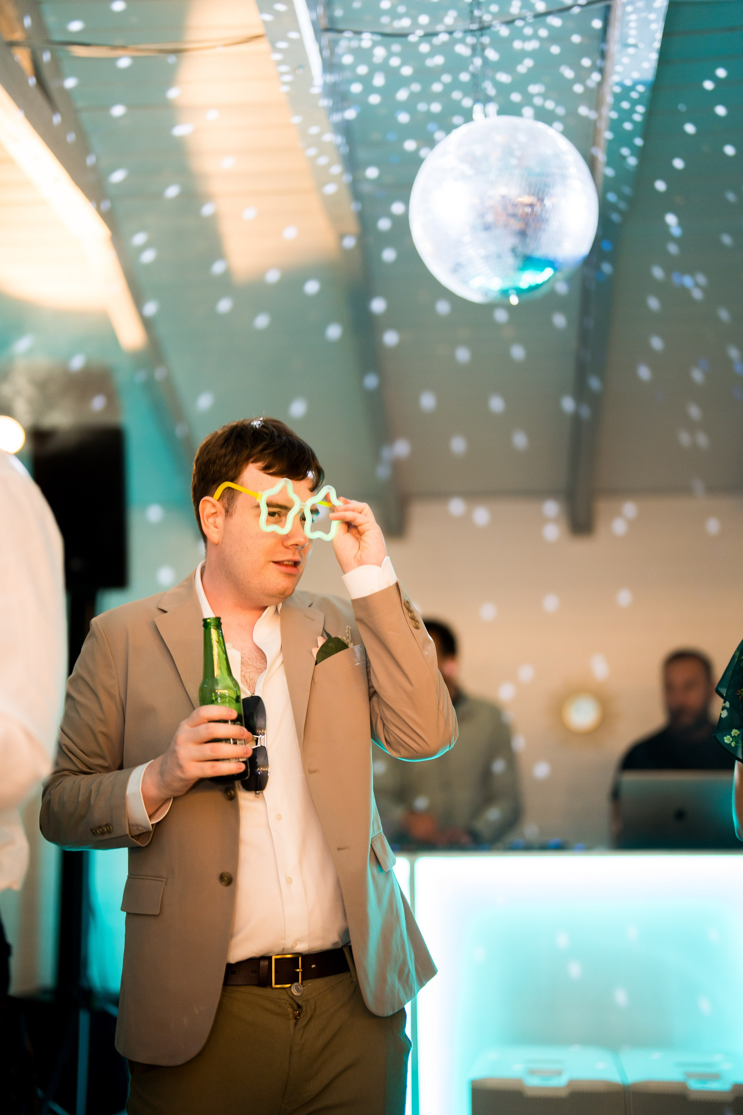 PARTY. Gabriel Florea — Fotograf nuntă București