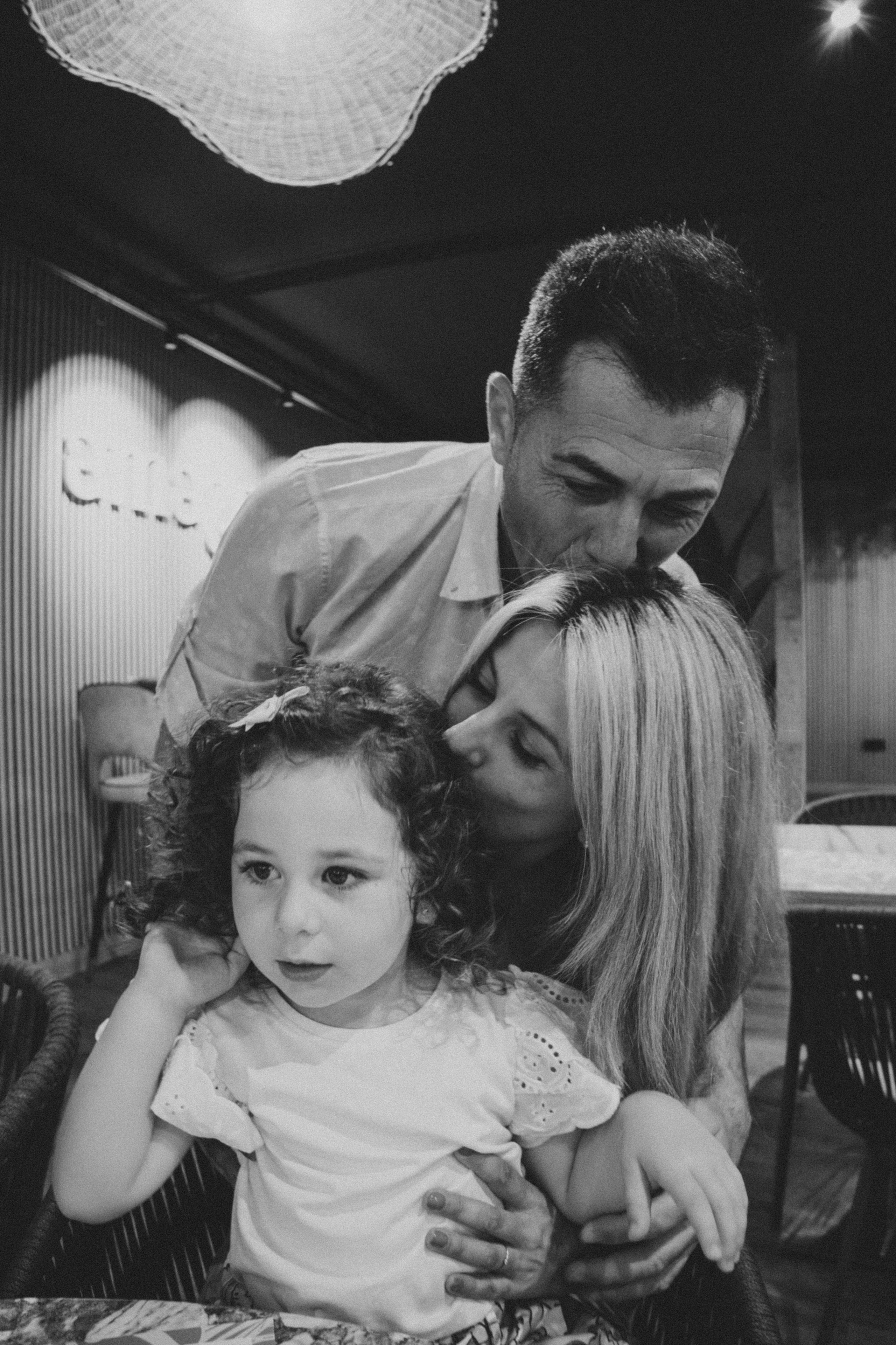 Sesión familiar en la playa. Fotografía profesional en Calafell - Elena Medvedeva