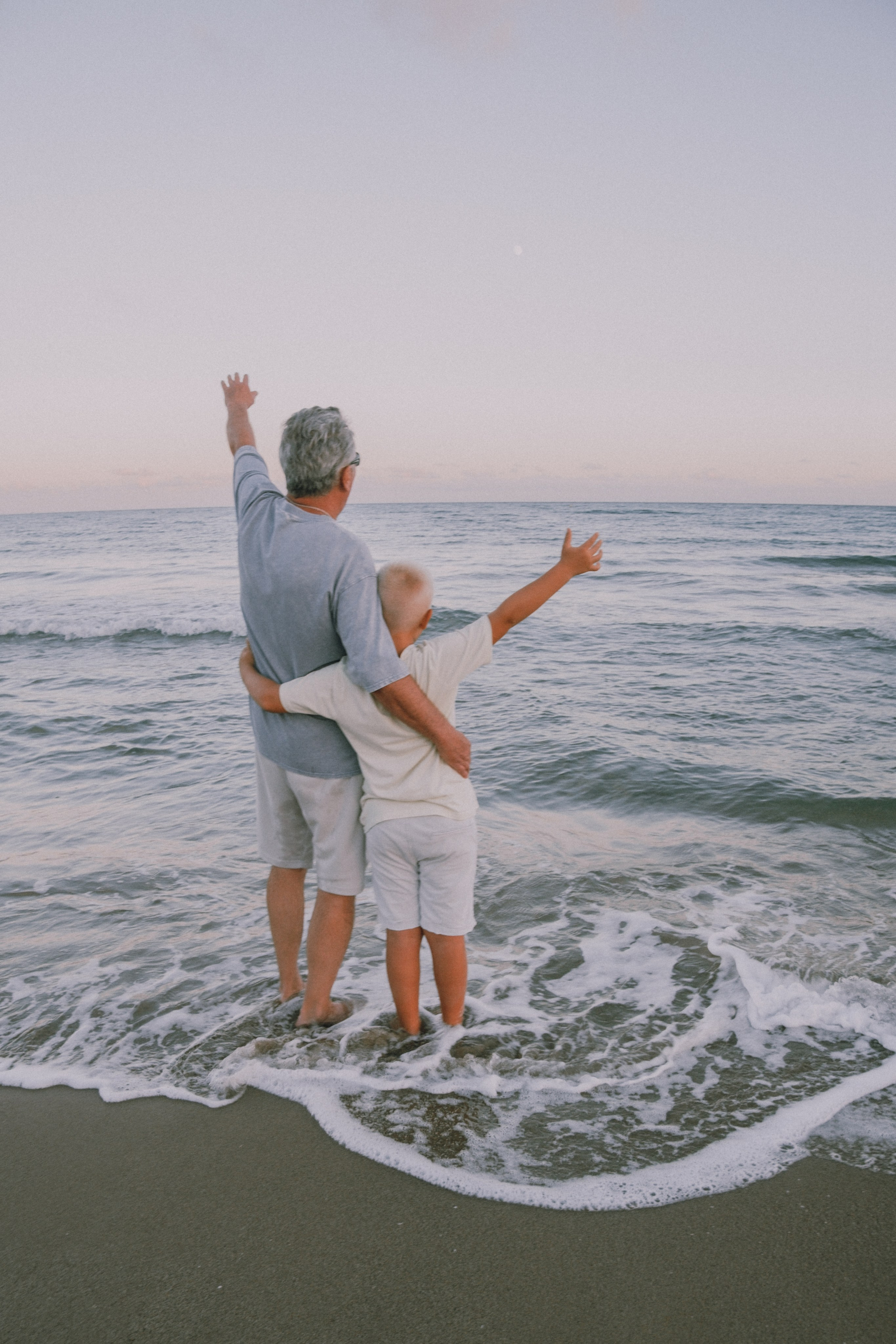 Sesión familiar en la playa. Fotografía profesional en Calafell - Elena Medvedeva