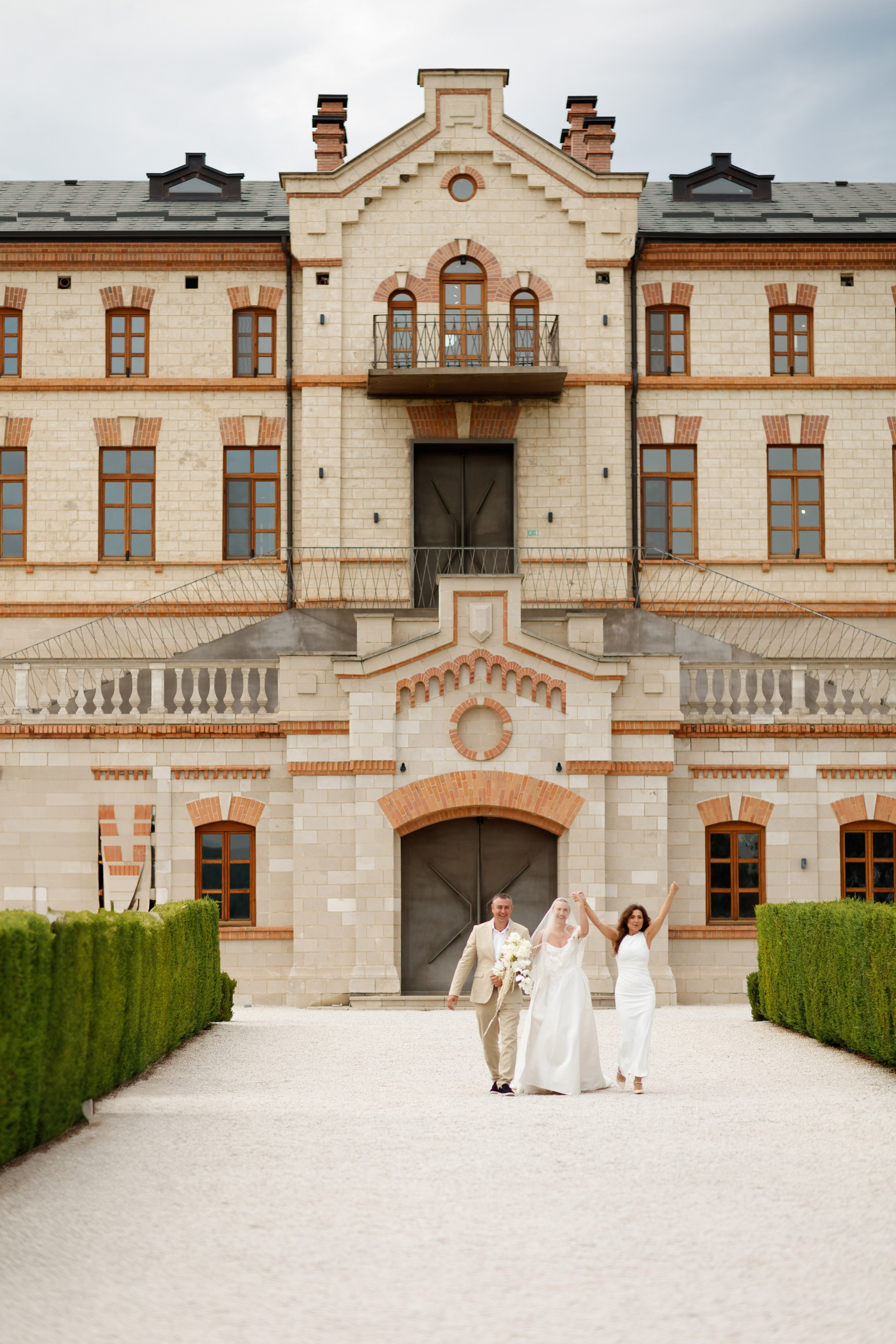 Liveriu & Tatiana | Fotografie de nuntă. Scarlat Photography