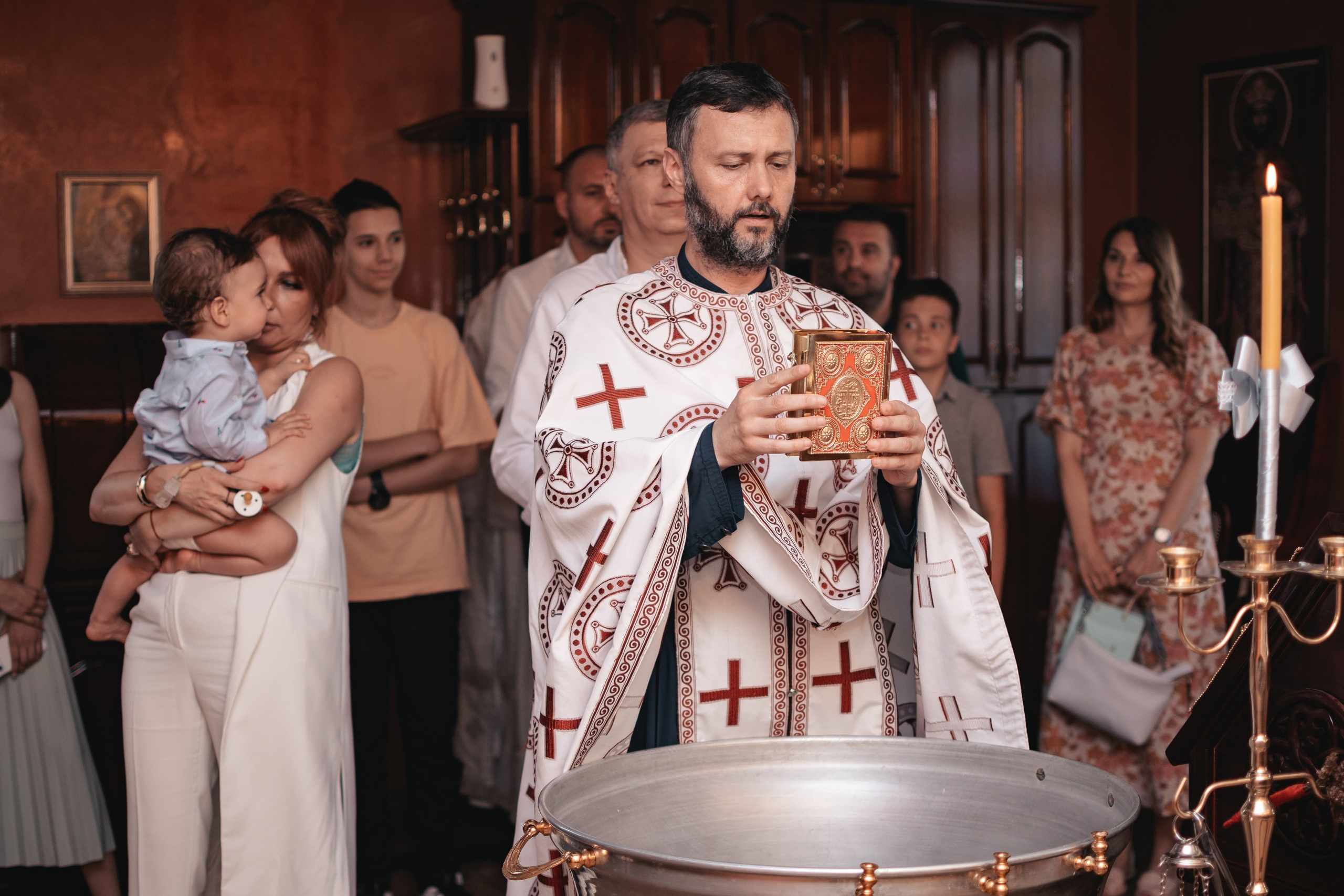 Lazar, krštenje i rođendan. BambinaaPhotography