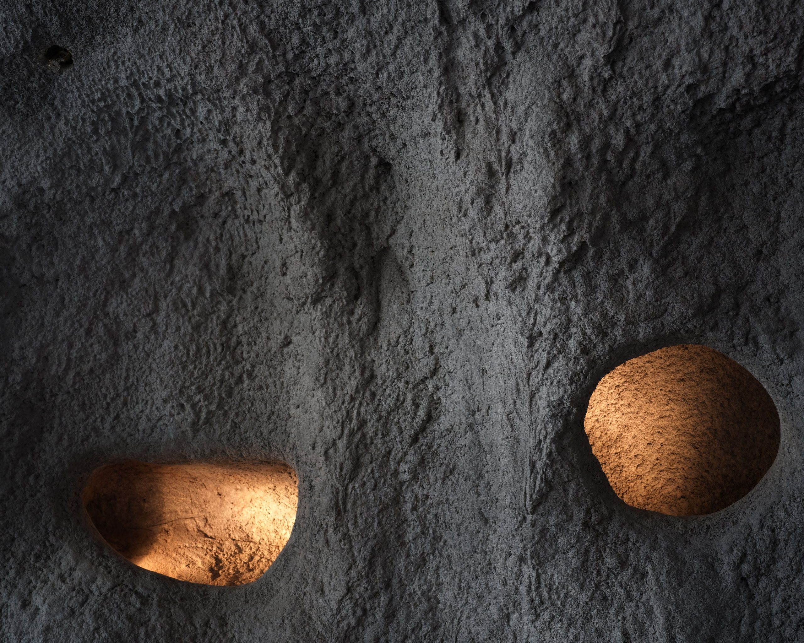 Places to visit in Abu Dhabi — CAVE Cafe. Sergio Russo — TOP Wedding Photographer in Dubai