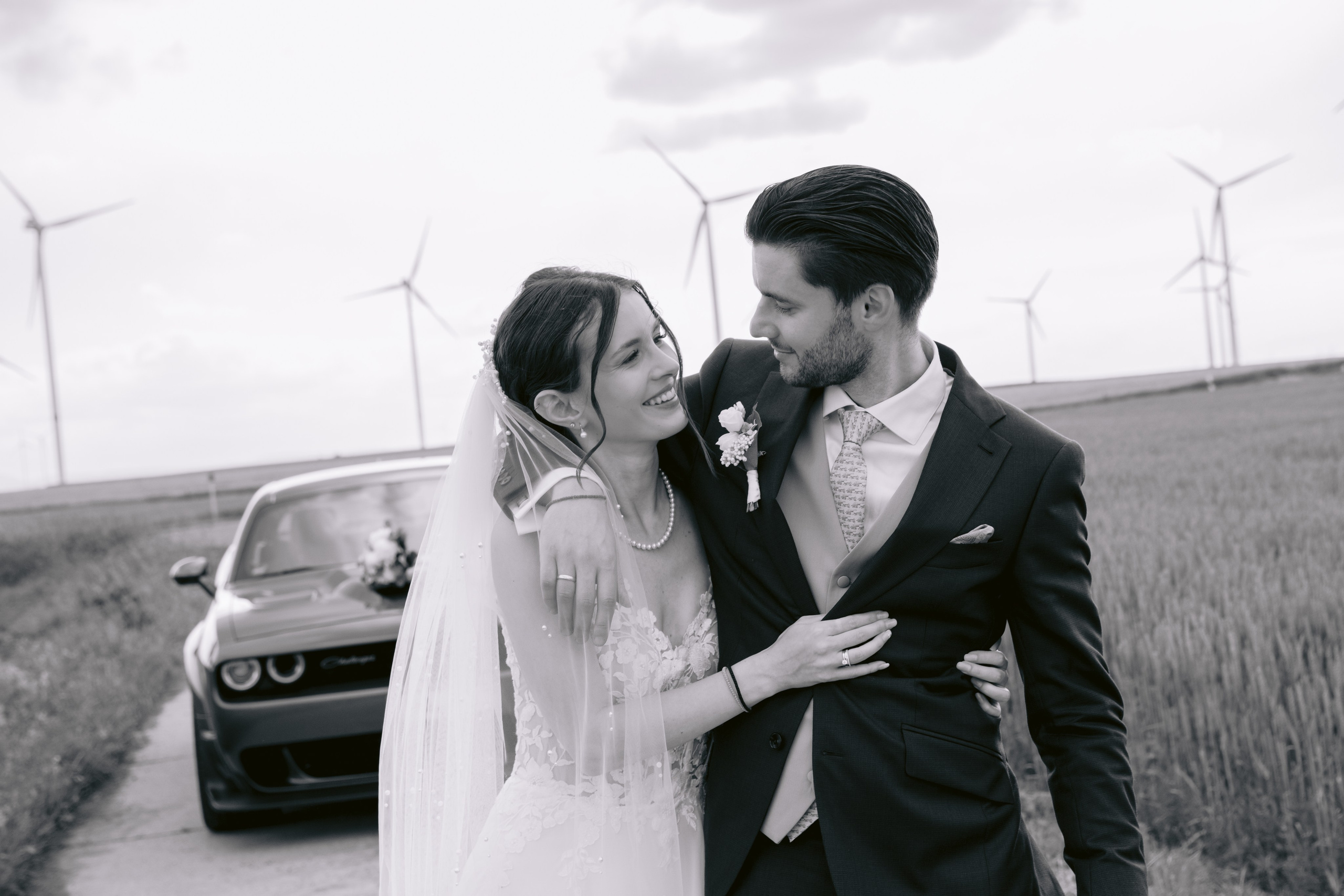 Artjom and Alex. Wedding photography — EMU Photos