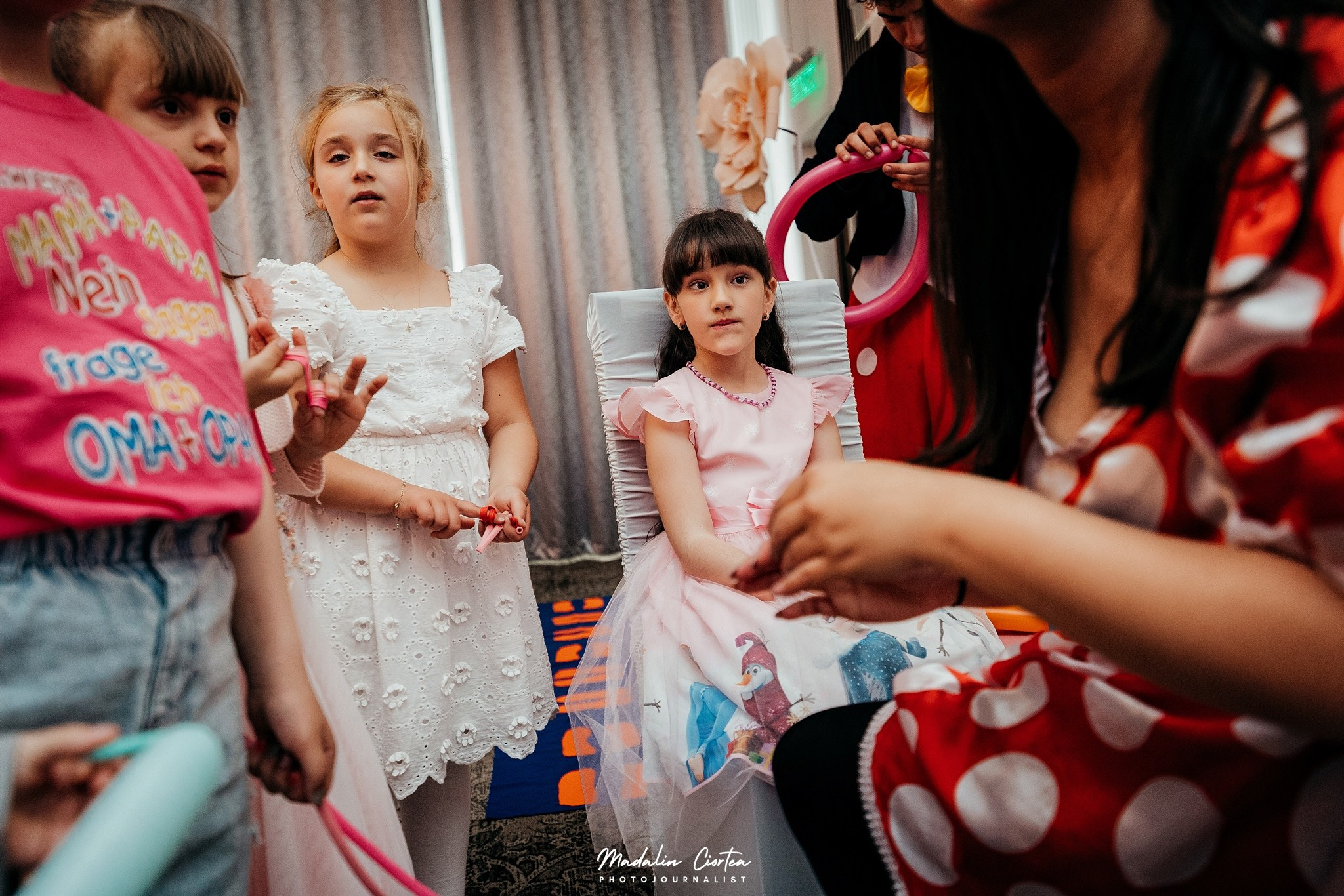 Fotografie botez Alba Iulia. Mădălin Ciortea - fotograf de nuntă și de familie | Dream Art Events