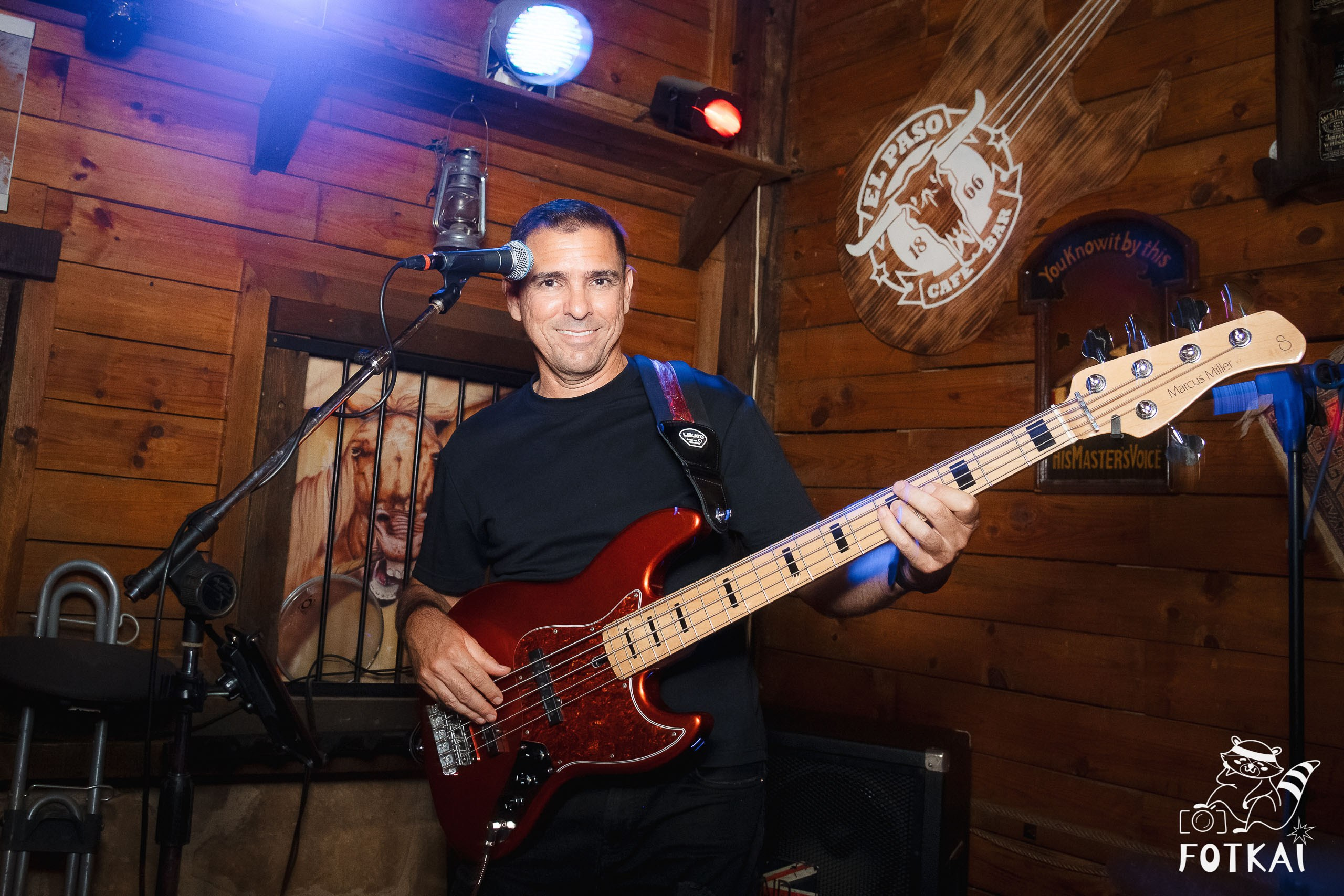 MOST WNTD en El Paso Rock Bar Torrevieja: Reportaje fotográfico 26.09.25 | FOTKAI