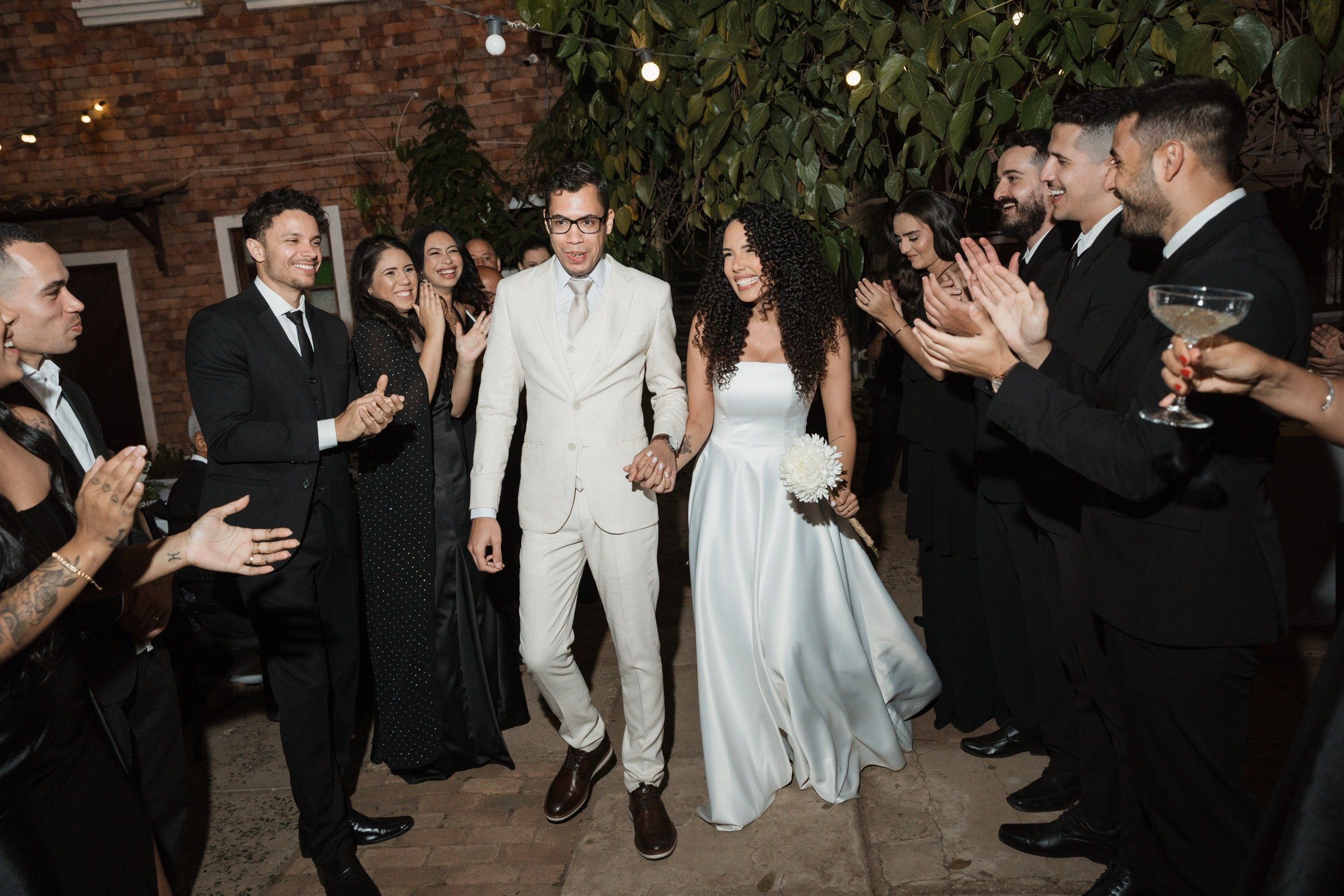Elizabeth e João. Edu e Josi Fotografia de Casamento em Belo Horizonte | Fotos Naturais