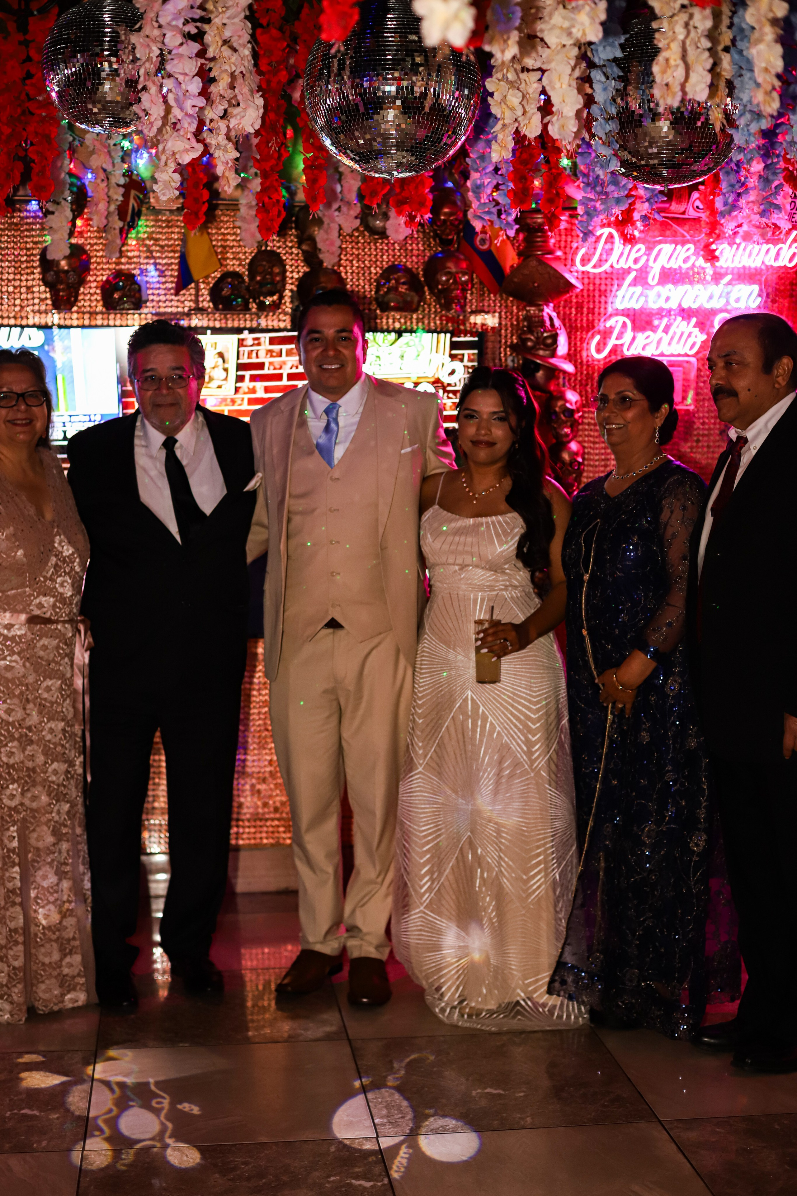 Jany and Ricardo. VALERIIA VIUNOVA individual shooting\love story\event\brand