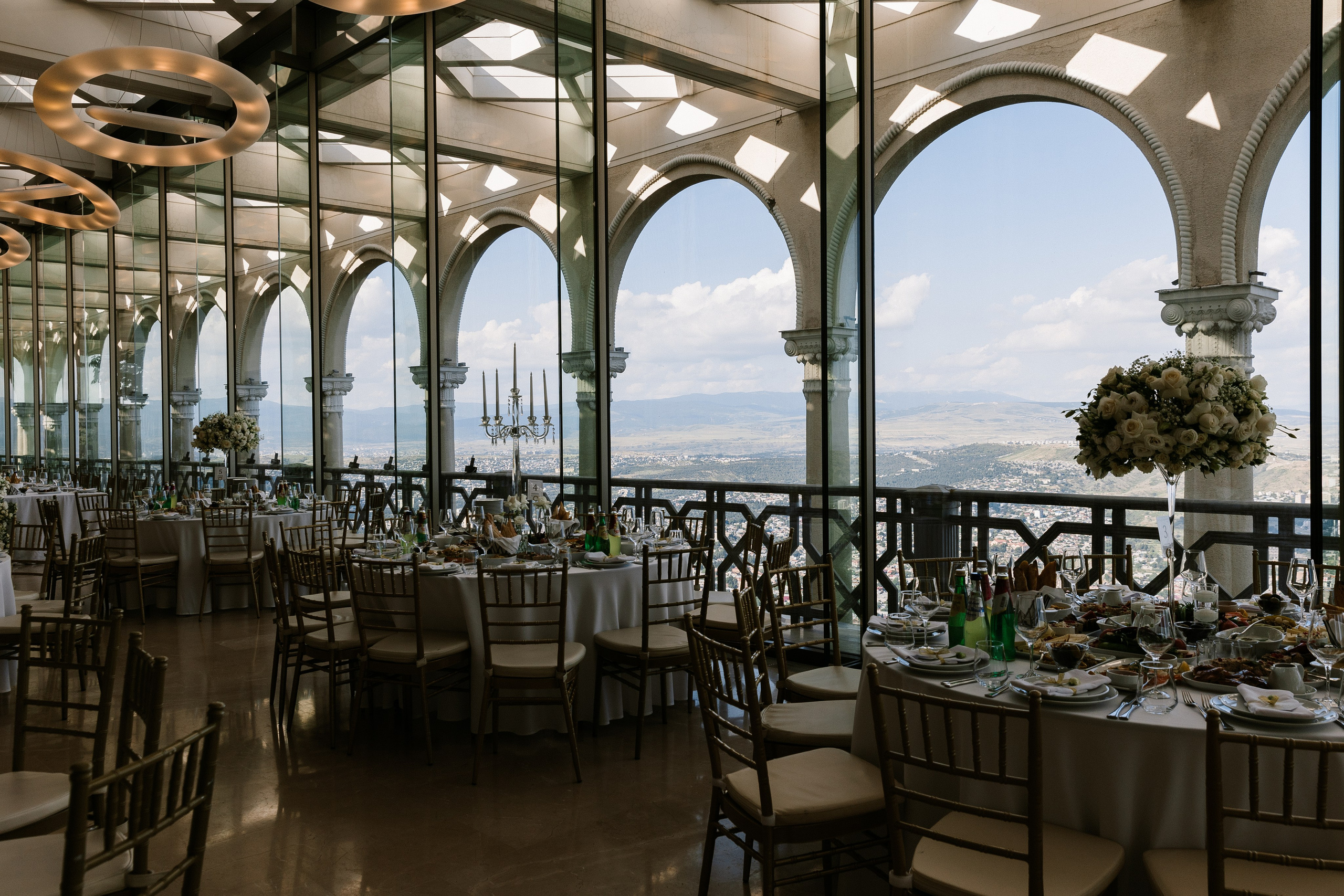 Nino & Giorgi. Photographer Anna Nazarenko