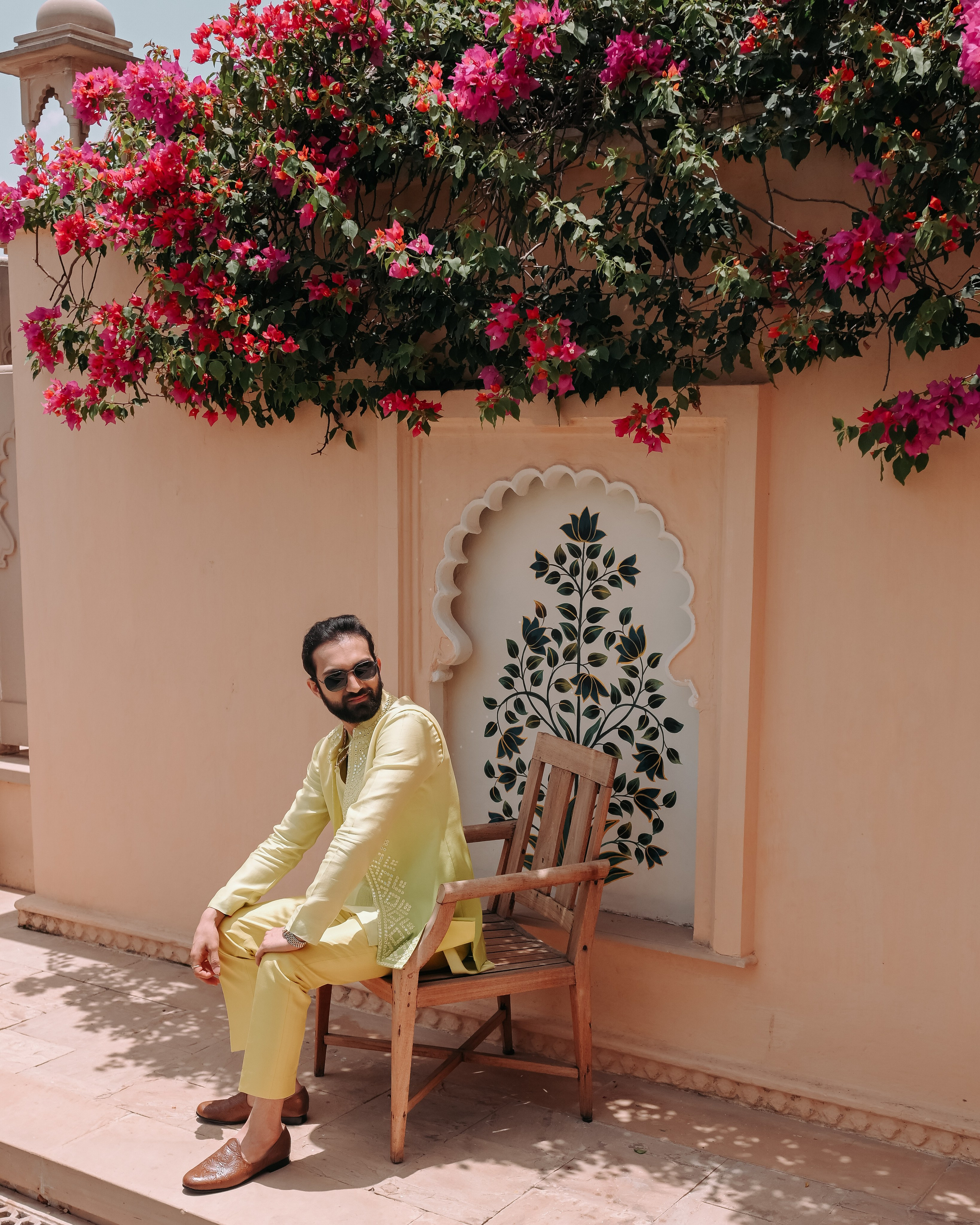 HALDI & MEHANDI. Wedding photographer Stalen Robert