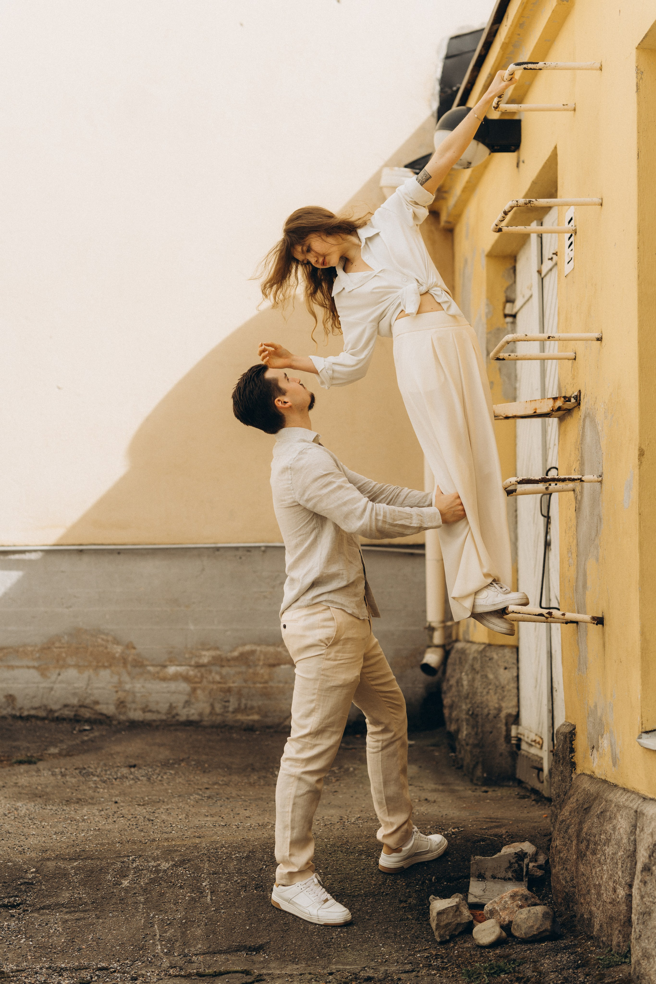 L&E. Wedding and potrait photographer in Helsinki Vickan O