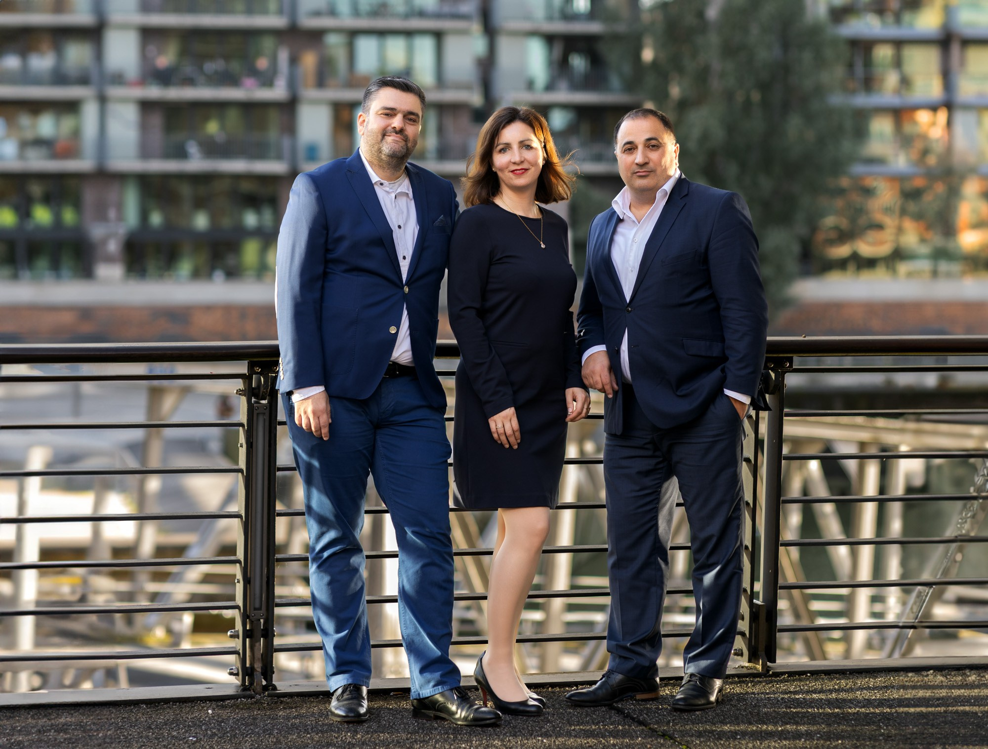 Makler-Agentur. Dmitrii Lukinykh | Visuelles Storytelling & Cinematische Fotografie in Hamburg