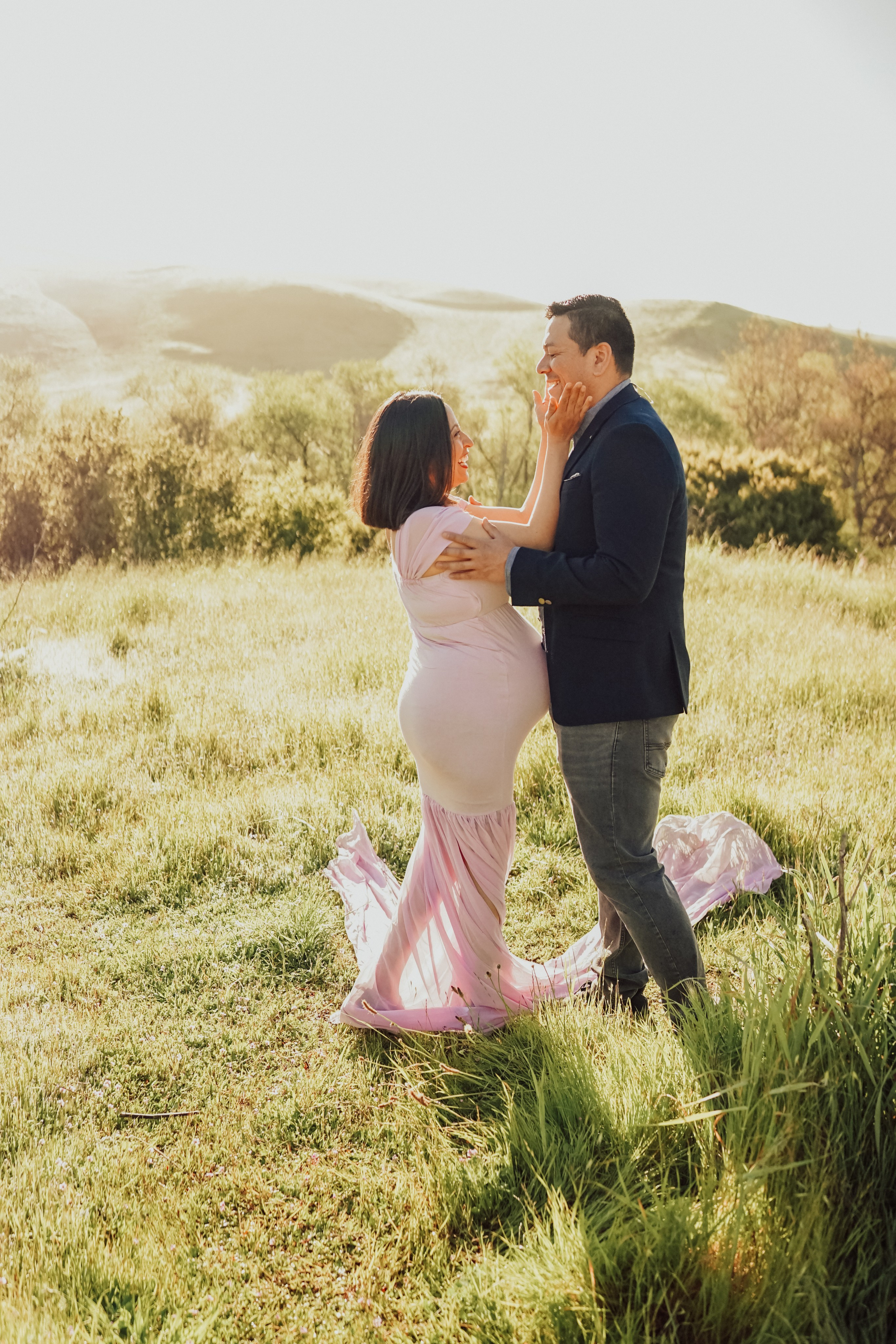 Maternity Ourdoor. Maternity, family and newborn photography in San Francisco Bay Area