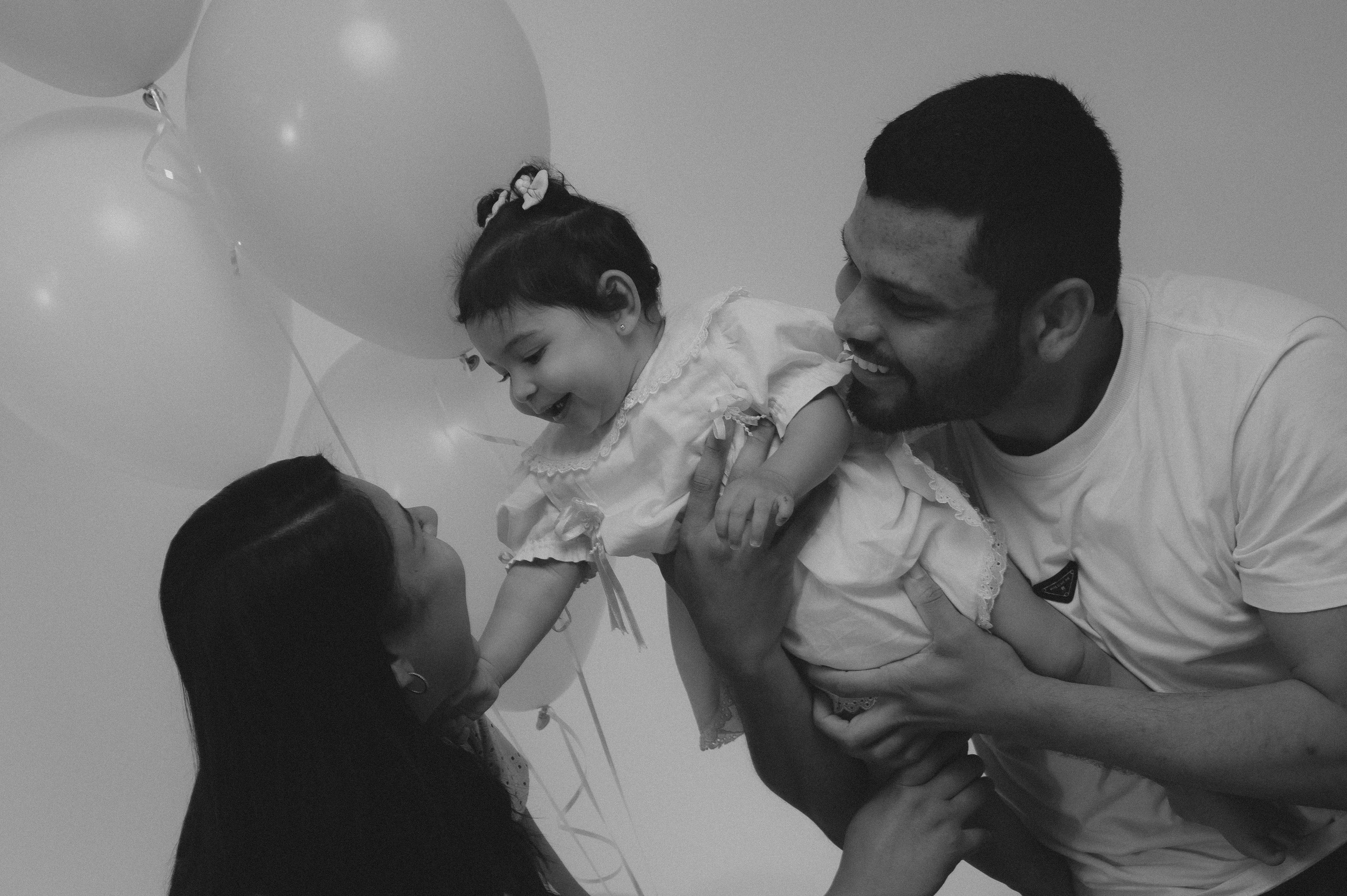 Elisa — 1 ano. Lembrar não é só ver. É sentir de novo