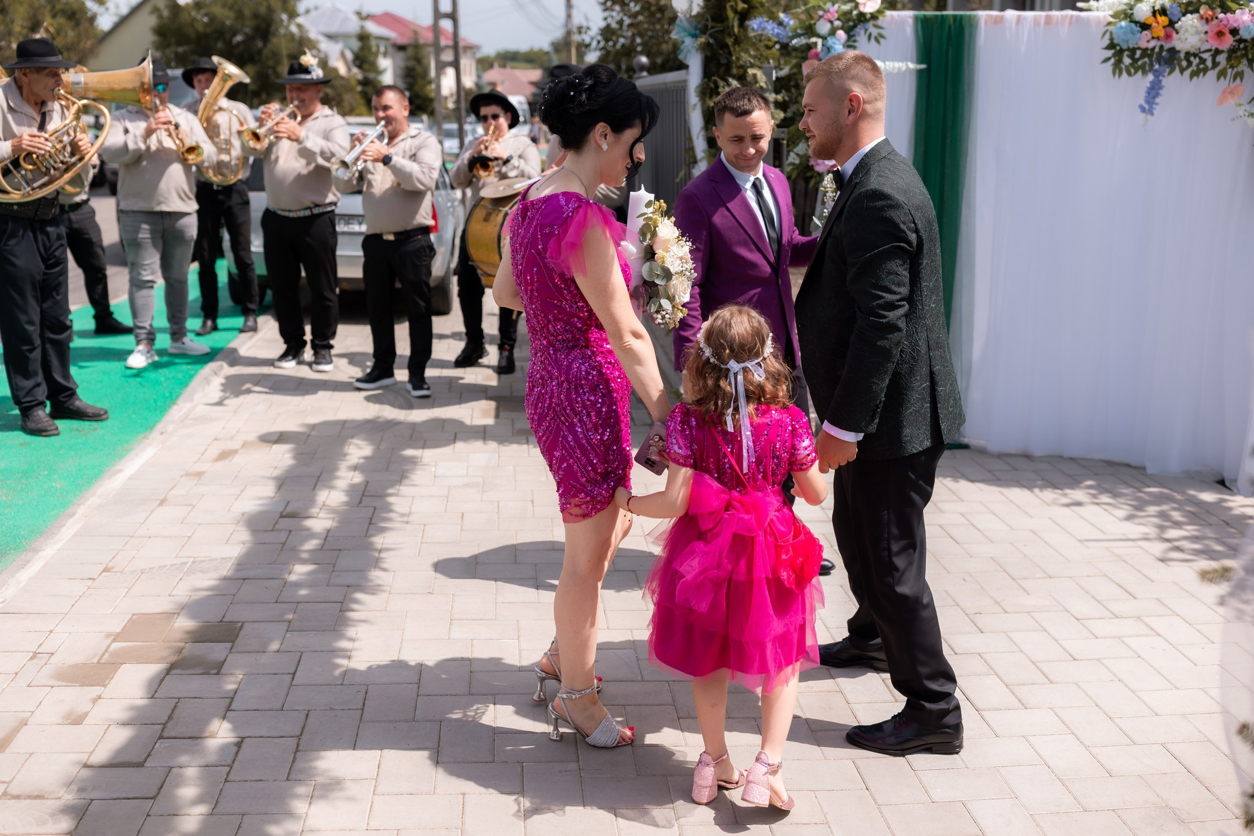 * fotograf stare civilă Siret* fotograf Bucovina* fotograf nuntă Suceava* fotograf Iași Botoșani* stare civilă tradițională* ie românească nuntă* AlinoFotoStudio* fotograf Andrei și Andreea - Alin Chirilă fotograf – stare civilă Siret, Suceava, Andrei și Andreea în ie tradițională, poveste spusă prin fotografiefotograf stare civilă Siret Suceava Alin Chirilă – miri îmbrăcați în costum tradițional bucovineanAlin Chirilă fotograf nuntă Siret Suceava – stare civilă autentică în Bucovina, emoții realefotograf Siret Suceava Alin Chirilă – Andrei și Andreea la starea civilă în ie tradiționalăstare civilă Siret fotograf Alin Chirilă – cadre naturale cu miri în costum popular din Bucovinafotograf nuntă Siret Suceava Alin Chirilă – povestitor prin fotografie, moment emoționant la starea civilăAlin Chirilă fotograf stare civilă Siret – iubire autentică surprinsă în stil documentarfotograf Bucovina Siret Alin Chirilă – stare civilă în ie tradițională, cadre pline de emoțieAlin Chirilă fotograf Suceava – Andrei și Andreea spun DA la starea civilă în Siretfotograf stare civilă Suceava Siret Alin Chirilă – poveste de iubire în stil tradițional românesc - Alin Chirilă surprinde momente elegante de nuntă și evenimente speciale prin AlinoFotoStudio, fotograf disponibil în Siret, Suceava County, Iași, Bacău County, Botoșani și Neamț County, specializat în nunți, botezuri și cununii civile.- Alin Chirilă fotograf profesionist, AlinoFotoStudio, fotograf nuntă și evenimente în Siret, Suceava, Iași, Bacău, Botoșani și Piatra Neamț, fotograf nunți, botezuri, cununie civilă, ședințe foto, trash the dress, logodnă, familie, portrete și fotografii autentice. - AlinoFotoStudio by Alin Chirilă, fotograf evenimente premium în Suceava County, Iași County, Bacău County, Botoșani County și Neamț County, fotograf de familie, fotograf ceremonii religioase, petreceri și momente emoționante. - Alin Chirilă fotograf, povestitor prin fotografie, servicii foto profesionale pentru mireasă, mire, pregătiri nuntă, biserică, restaurant, valsul mirilor, tradiții românești și amintiri de neuitat în Moldova.
