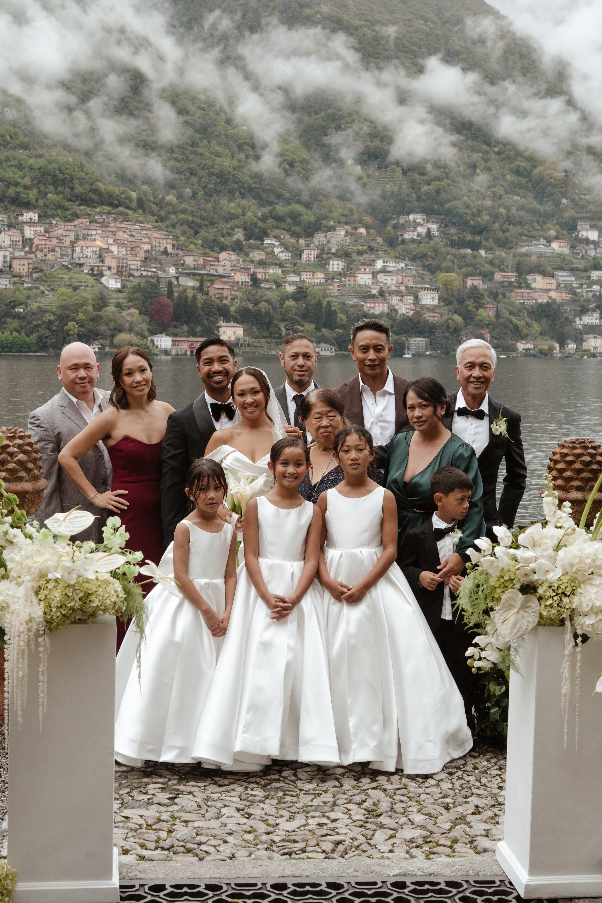 BEATRICE AND RAFAELE_LAKE COMO_Villa Regina Teodolinda. PHOTOGRAPHER IN ITALY
