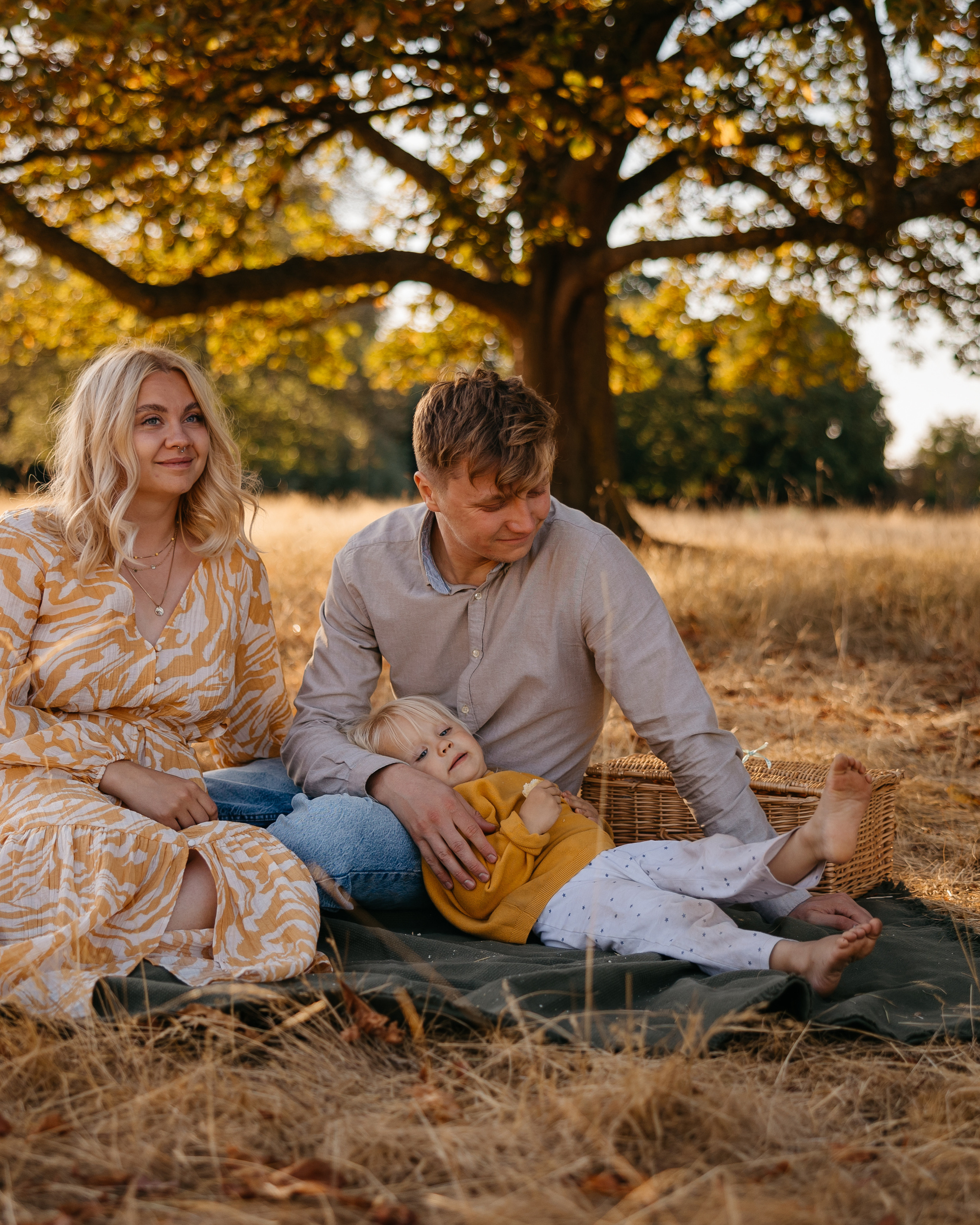 Bjorn’s Family (Richmond park). Anastasia Klink, Photographer in London