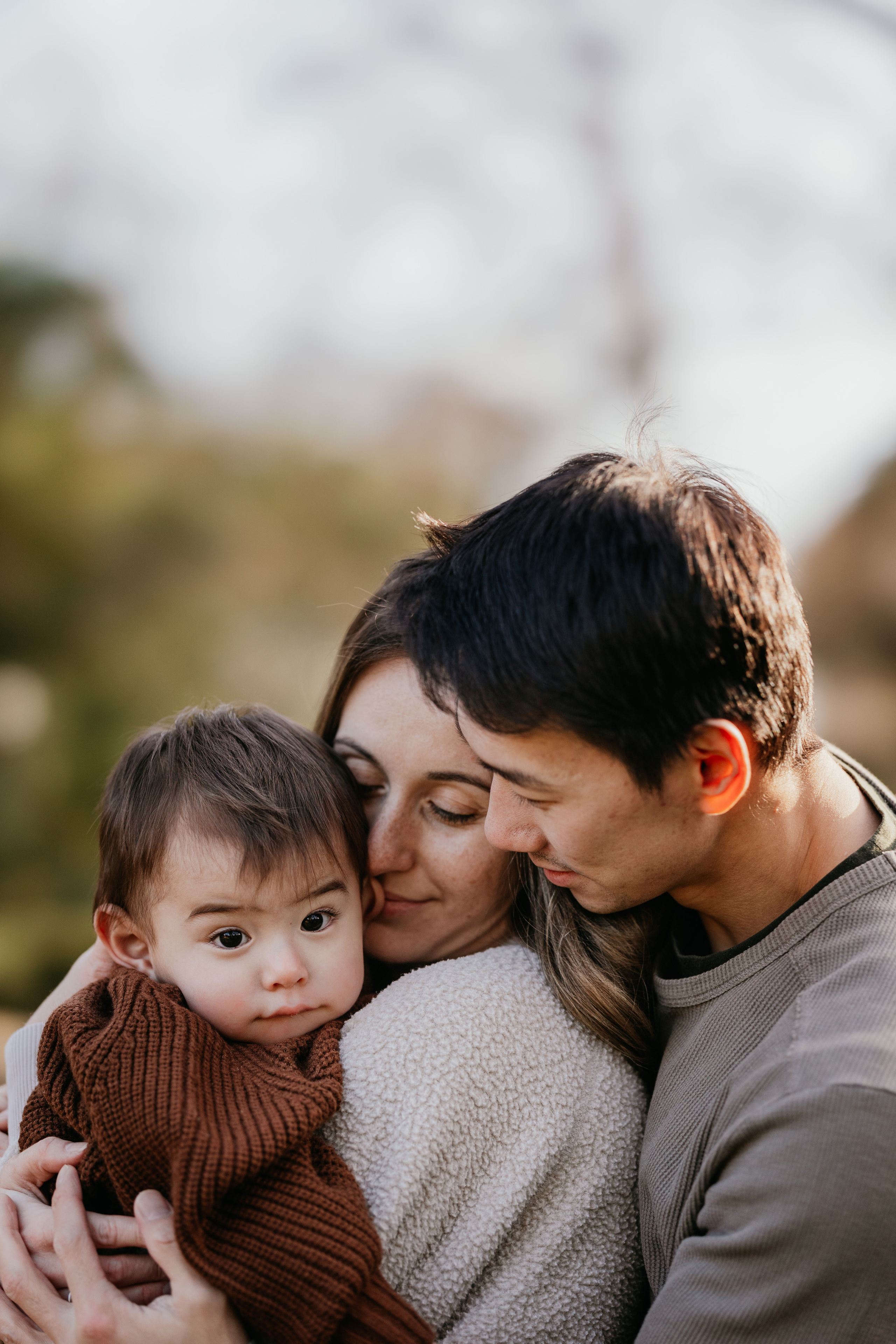 Leva’s Family in Holland Park. Anastasia Klink, Photographer in London