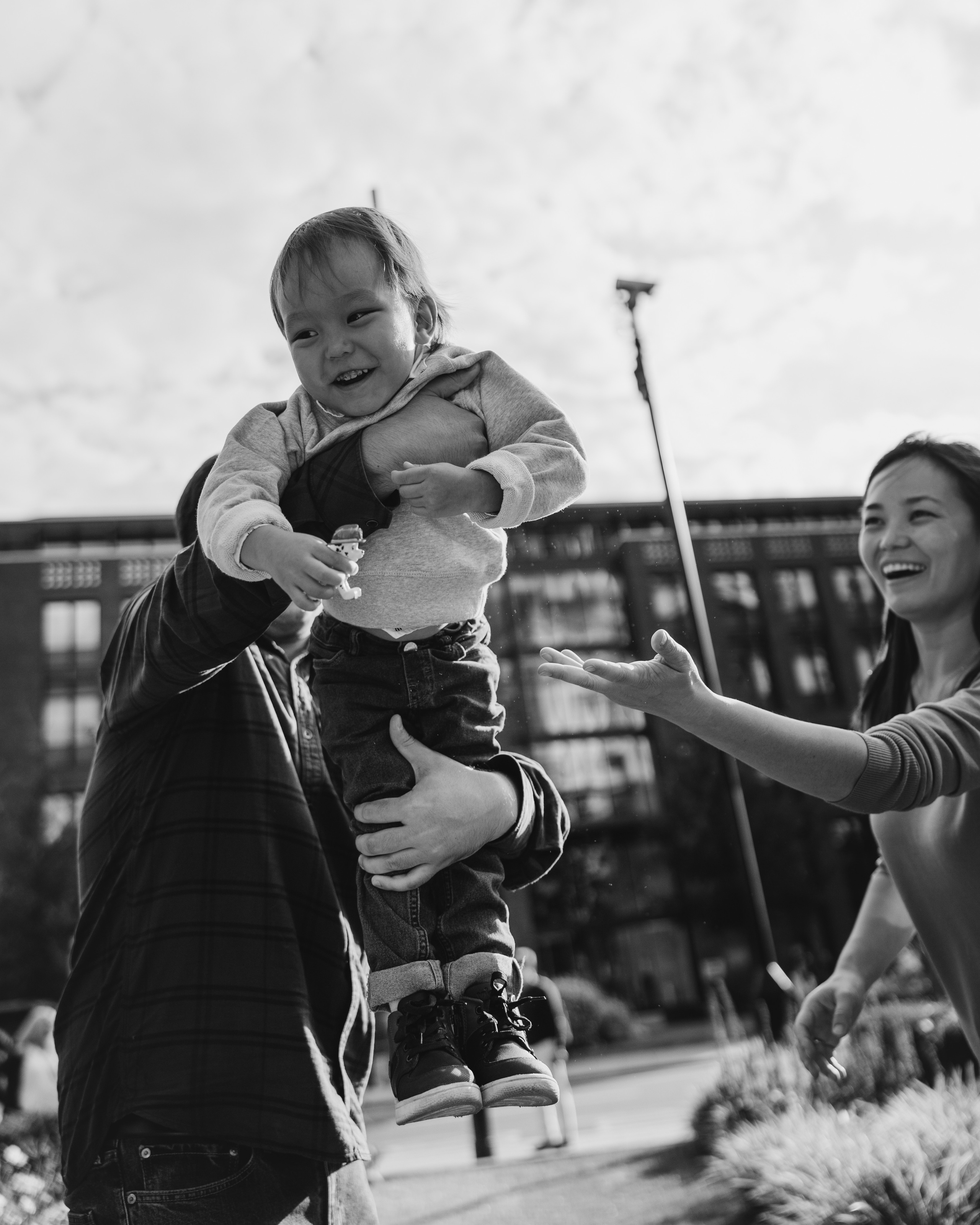 Aidan with parents (St Paul’s Cathedral). Anastasia Klink, Photographer in London