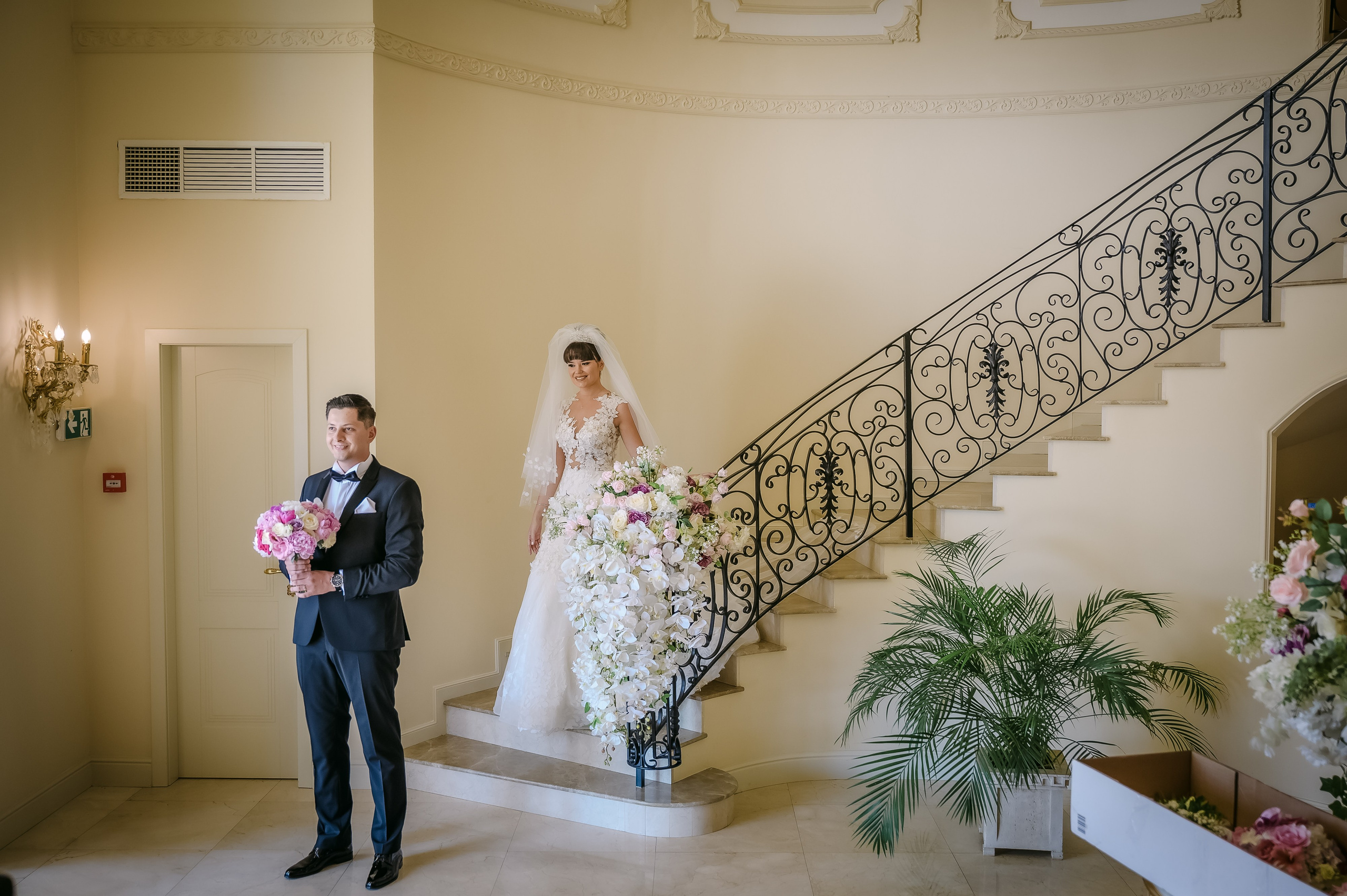 Aura & Sergiu Wedding | Elegant Love Story