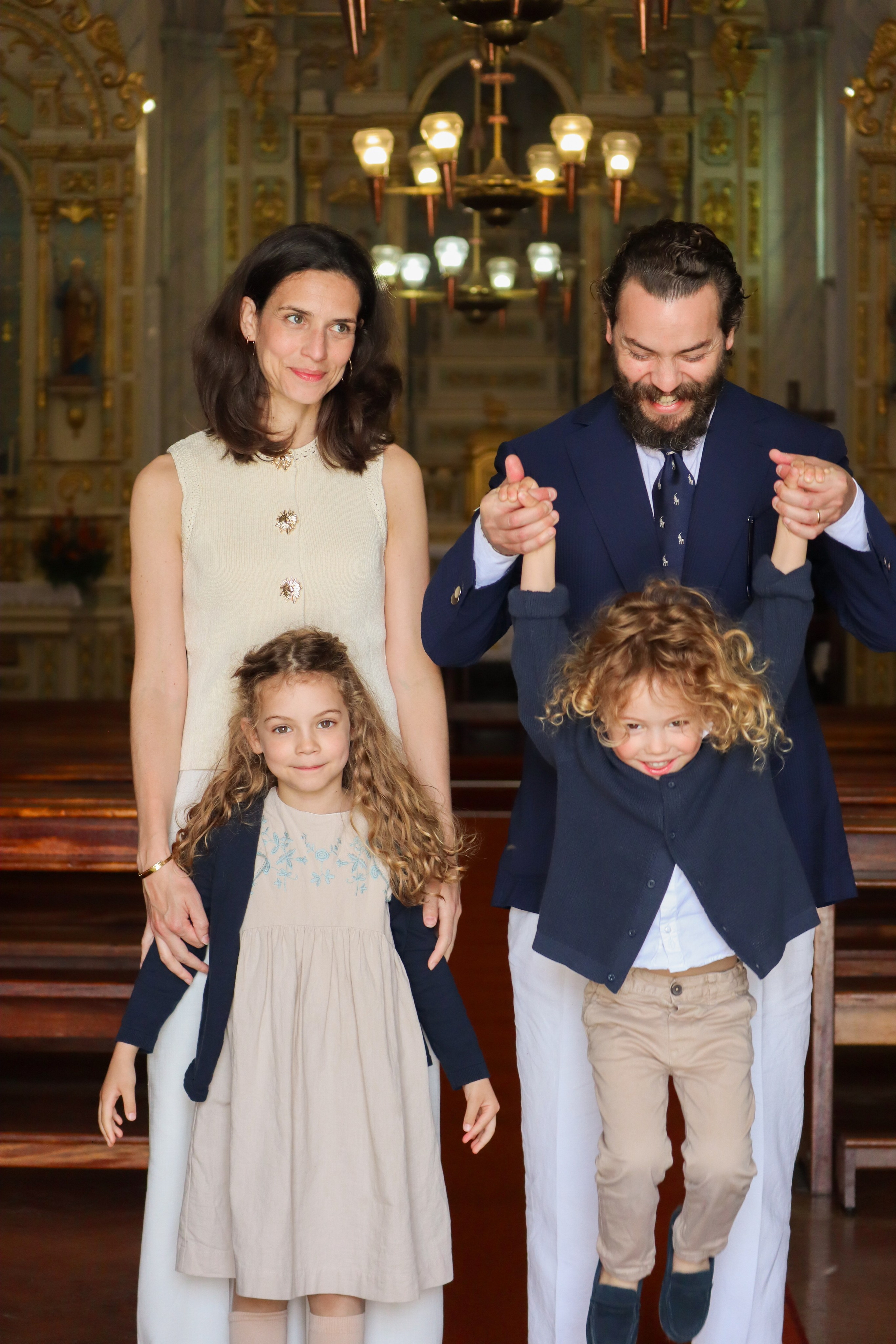 Baptism Photographer in Aveiro, Portugal | Bia Bandeira