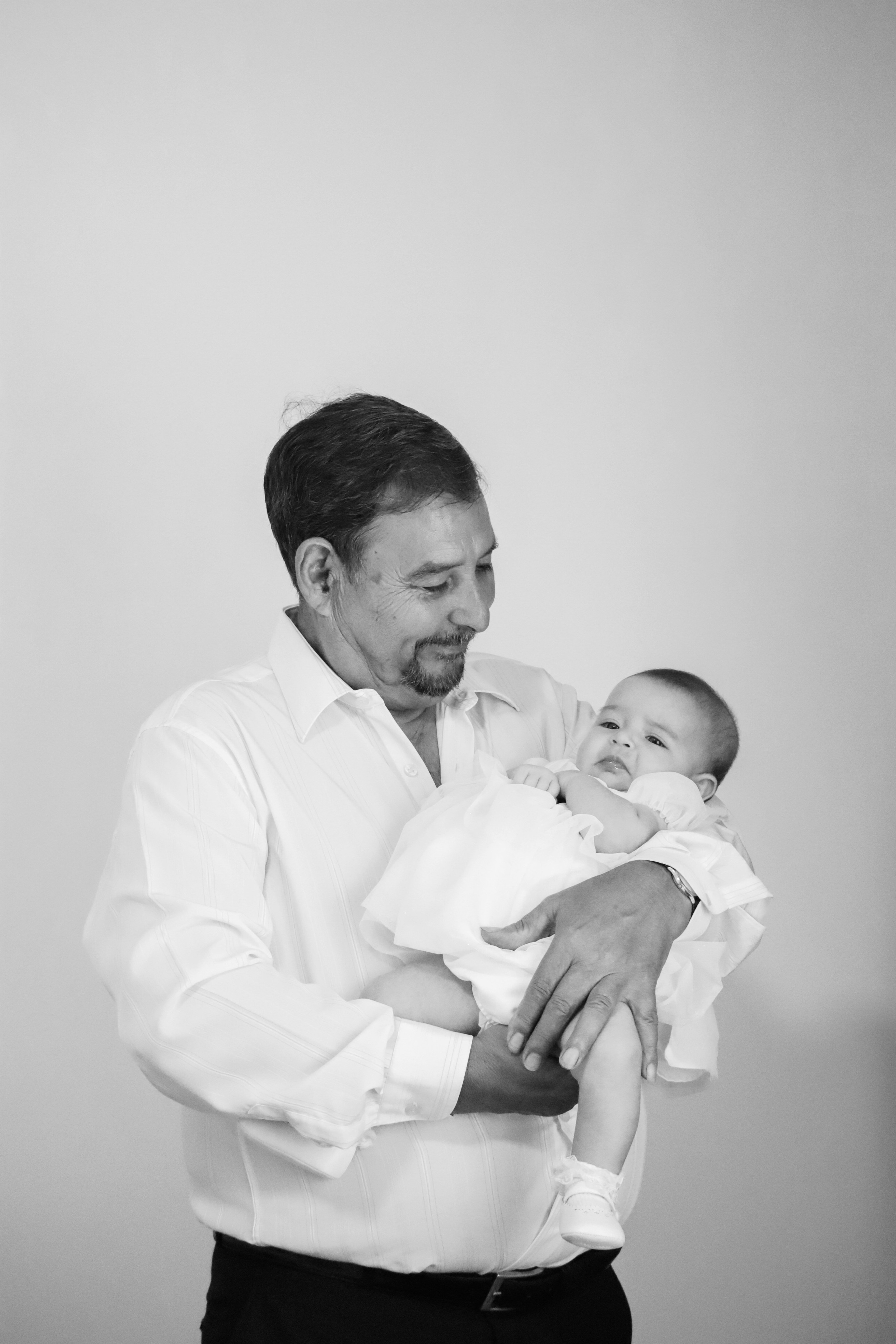Baptism Photographer in Aveiro, Portugal | Bia Bandeira
