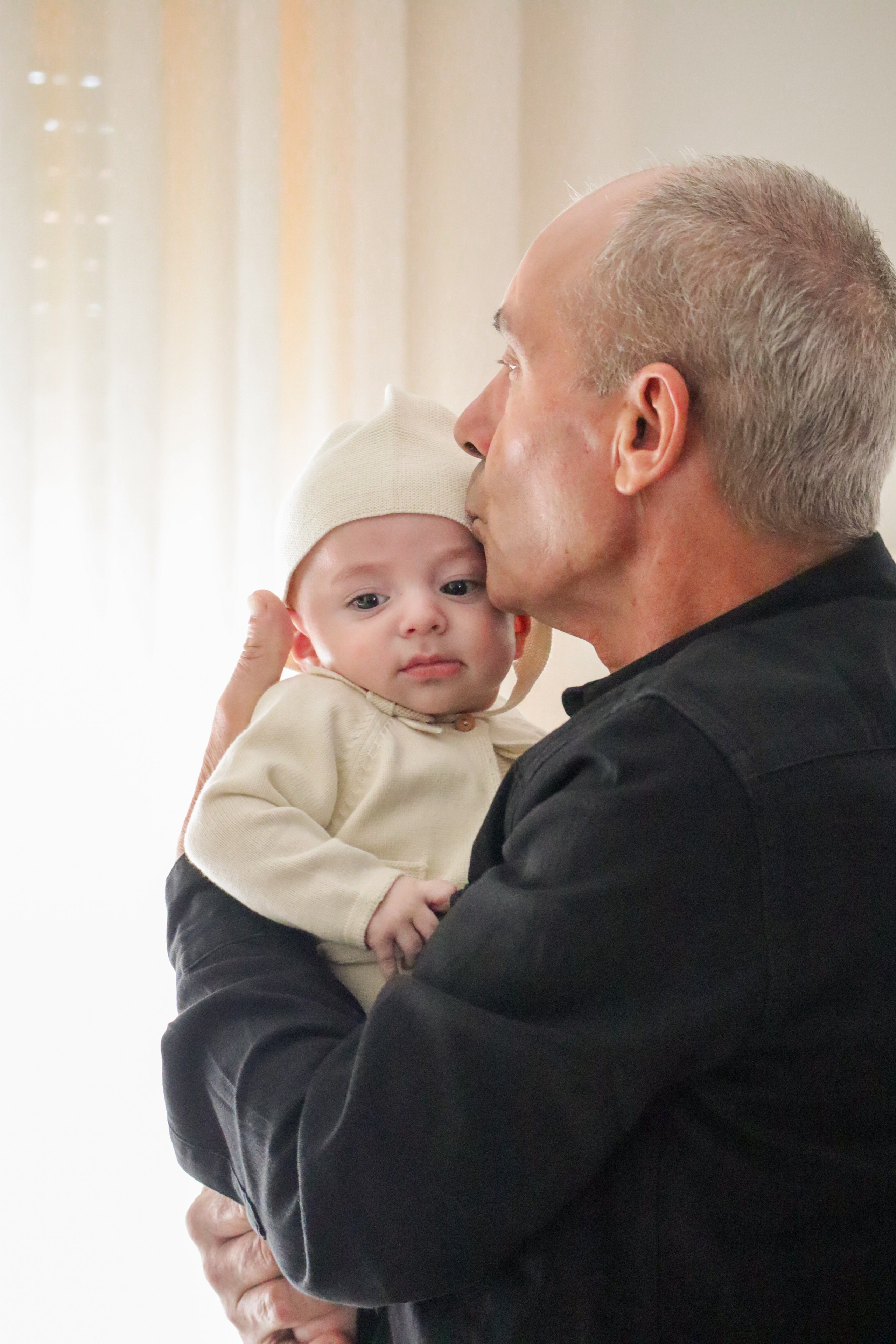 Baptism Photographer in Aveiro, Portugal | Bia Bandeira