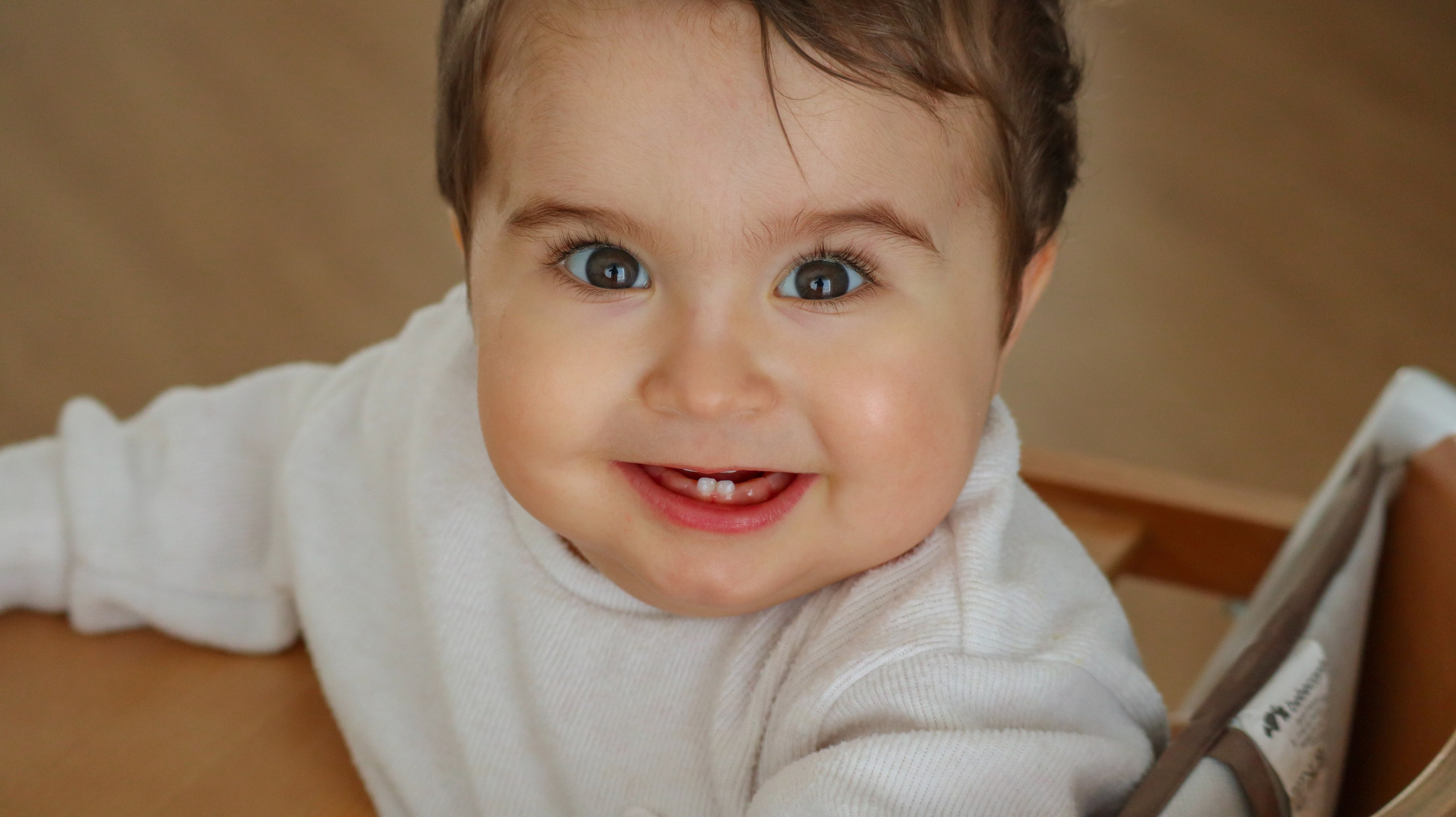 Baptism Photographer in Aveiro, Portugal | Bia Bandeira