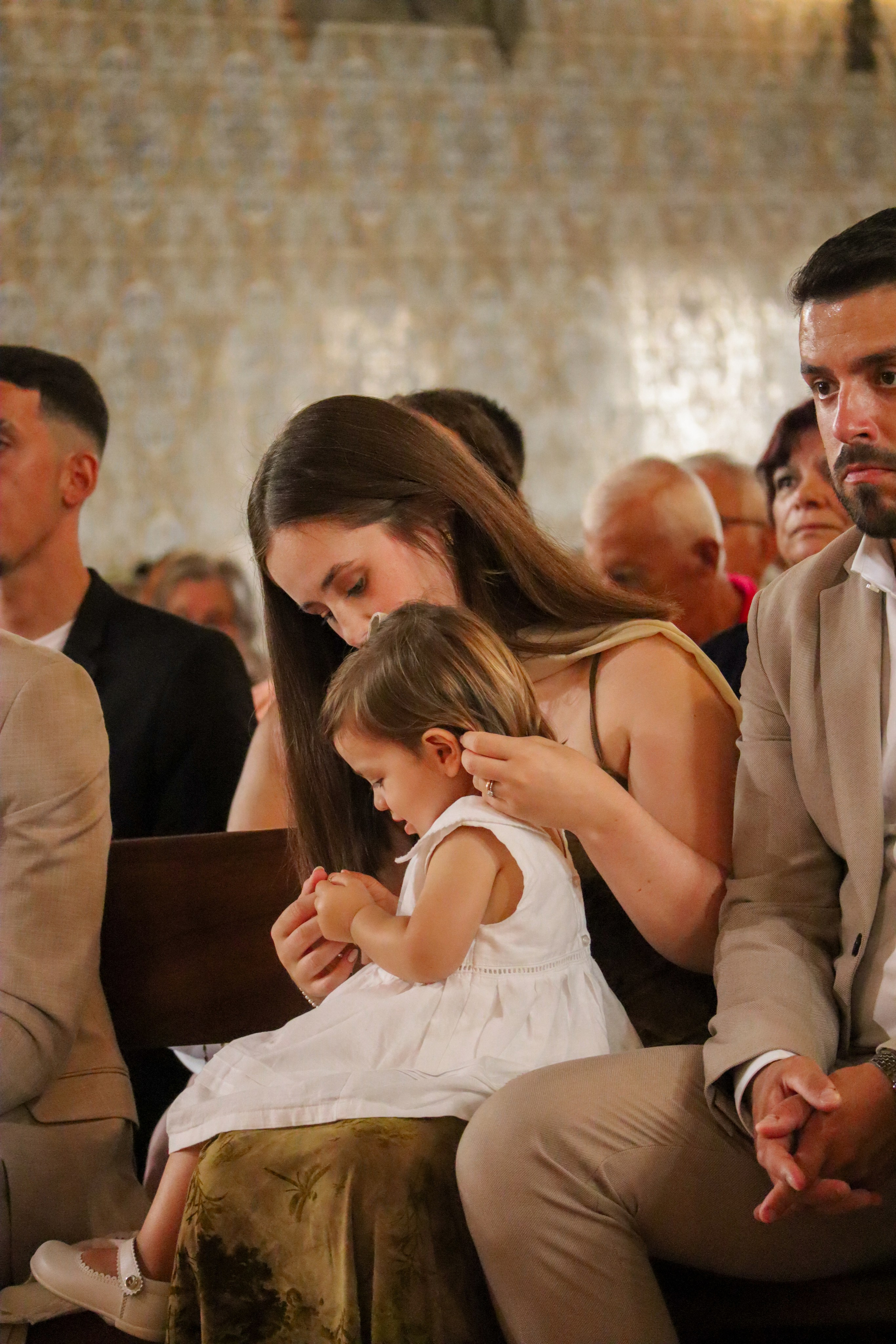Baptism Photographer in Aveiro, Portugal | Bia Bandeira