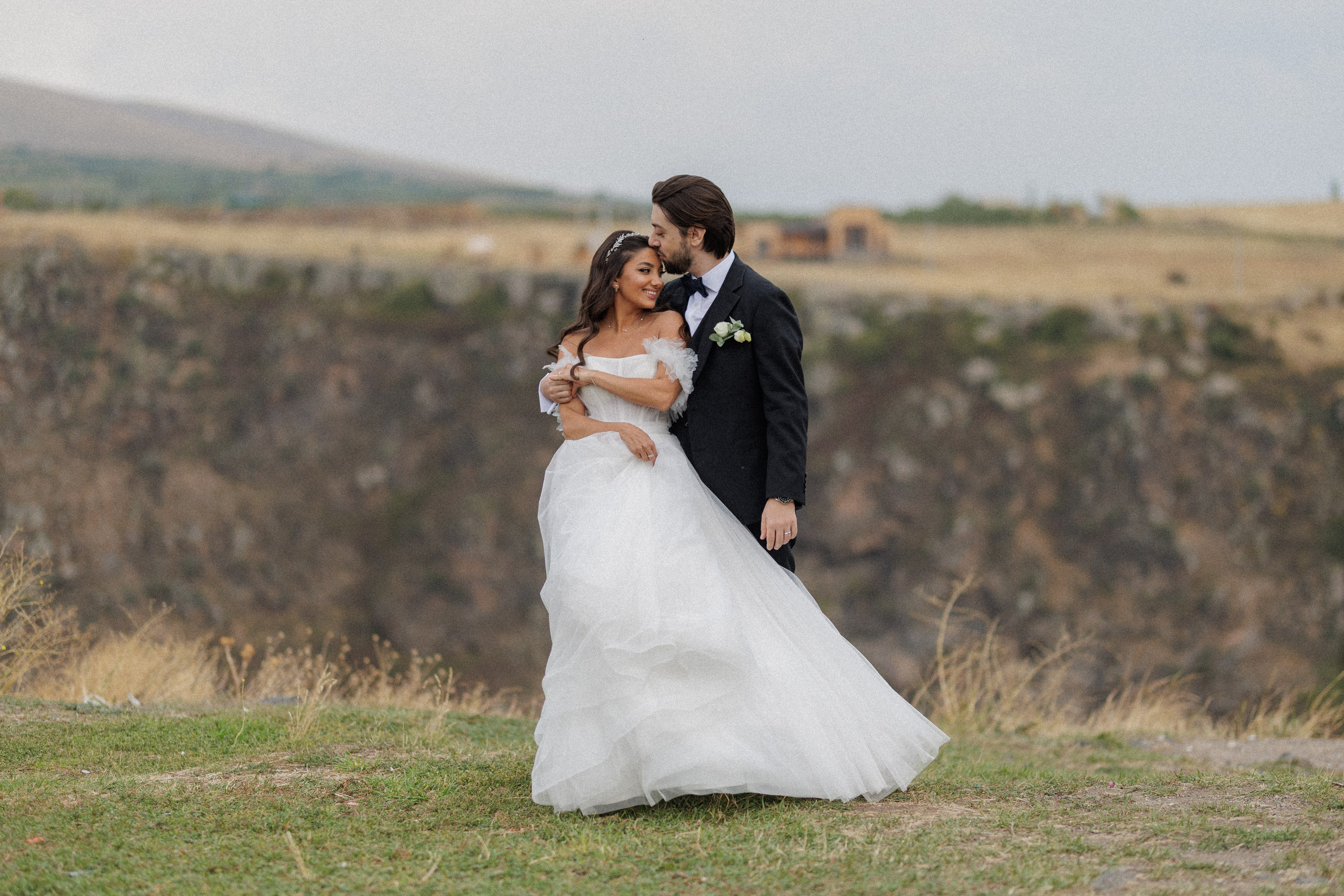 Anri and Esfira Half-Day Wedding. Recnac | Wedding Photographer Yerevan