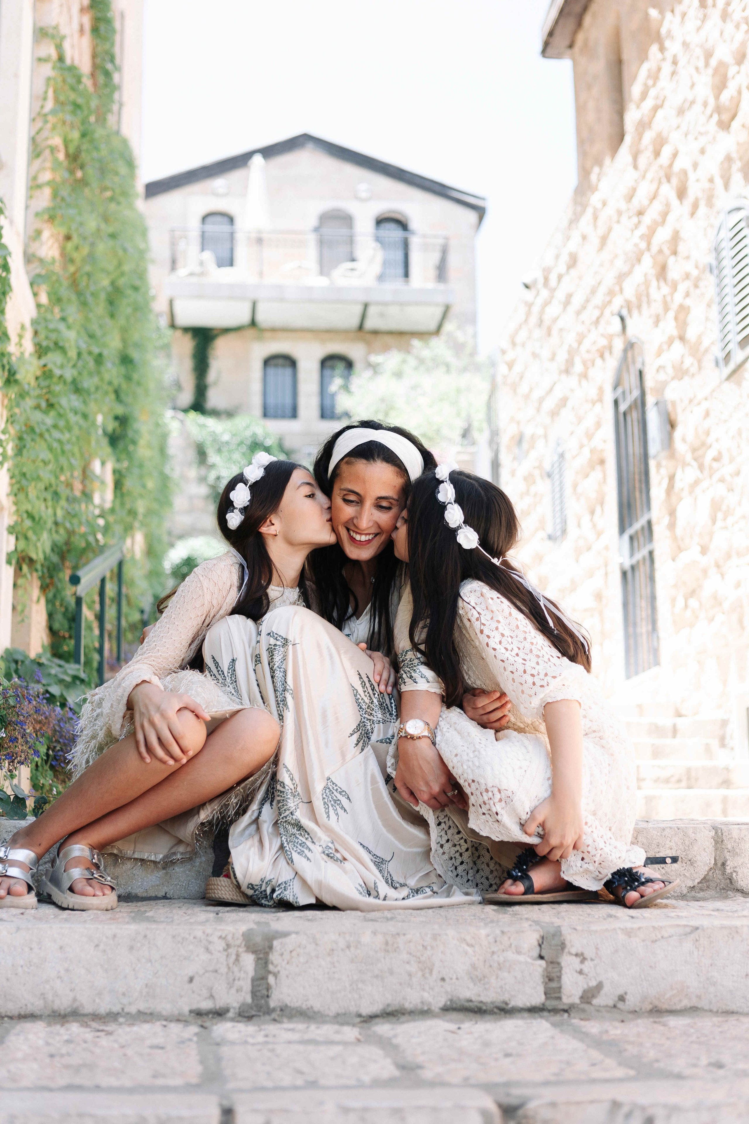 CLASSIC PHOTO SESSION (MINI). Https://shi-photo.com/