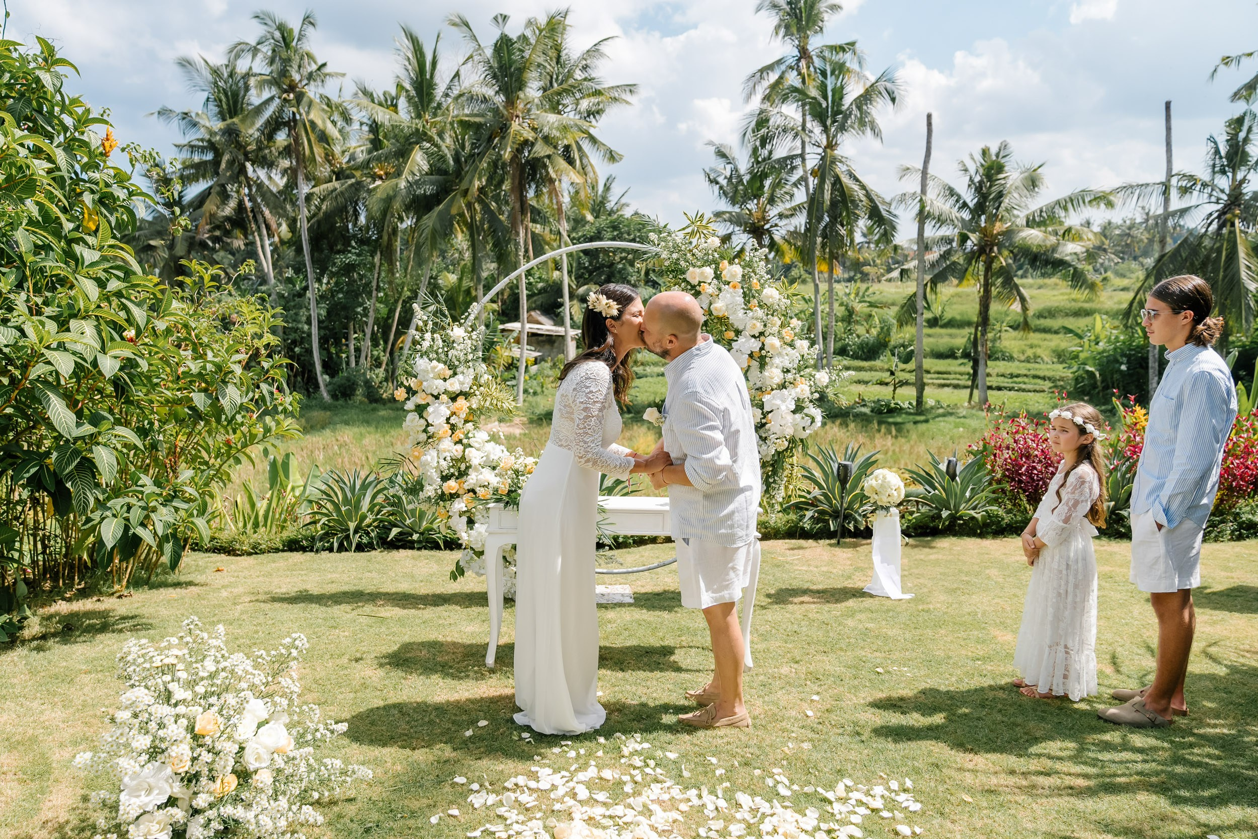 Sebastian & Alessandrina. Female Photographer in Bali